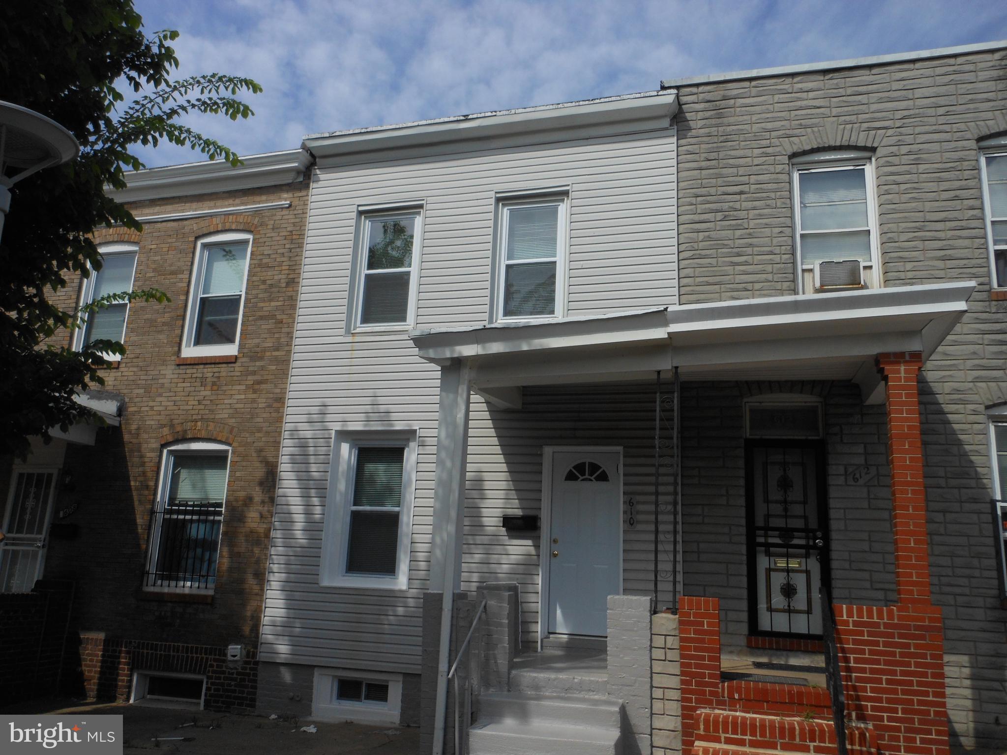 ELLWOOD PARK - Residential