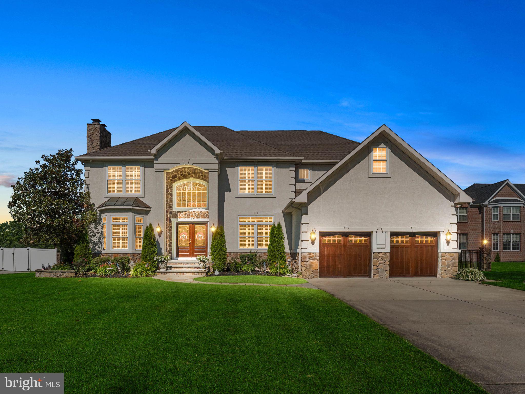 9 LANSBROOK COURT