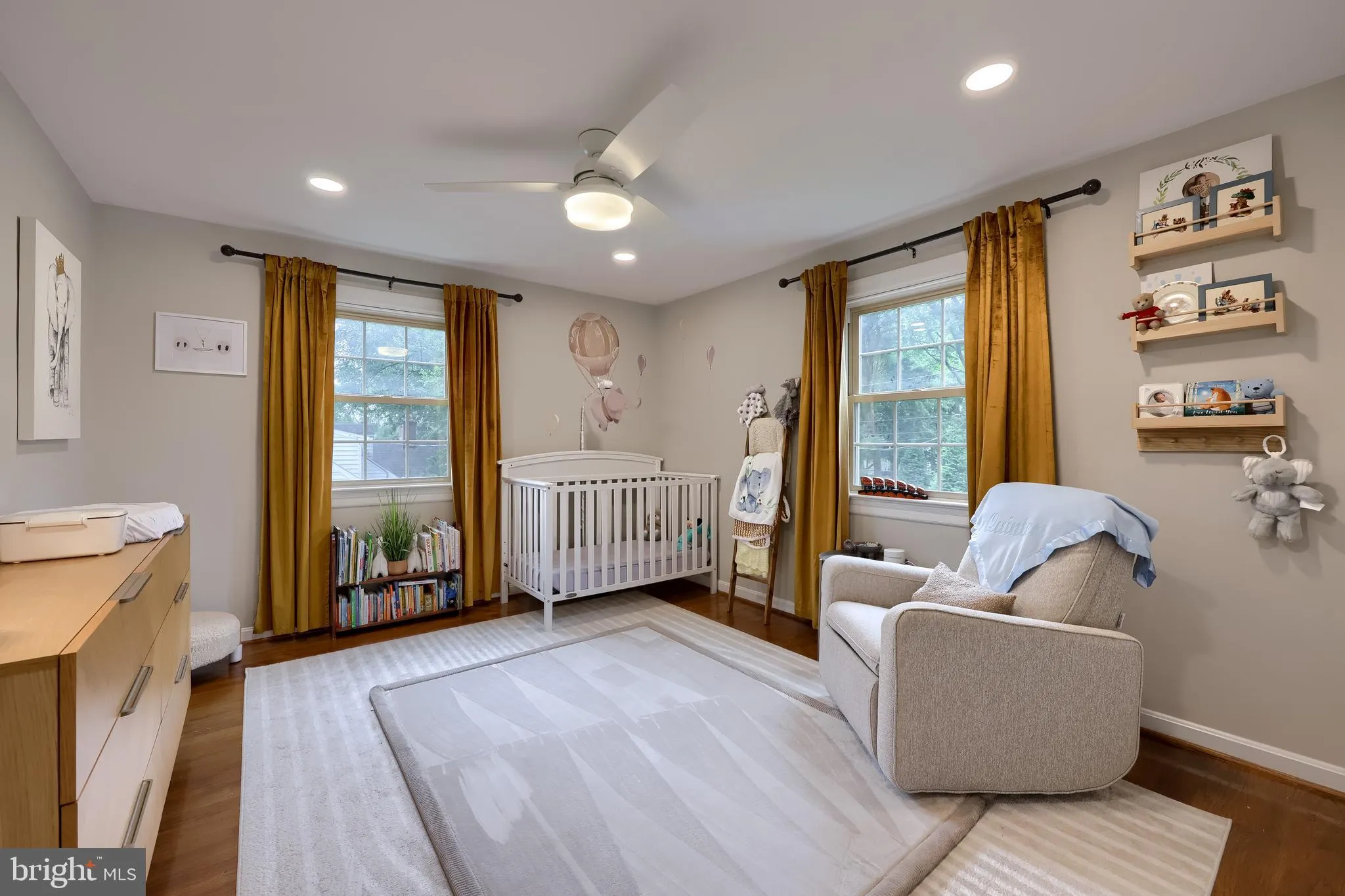 Lancaster, Pennsylvania 17601, United States, 4 Bedrooms Bedrooms, ,3 BathroomsBathrooms,Residential,Pending,157208