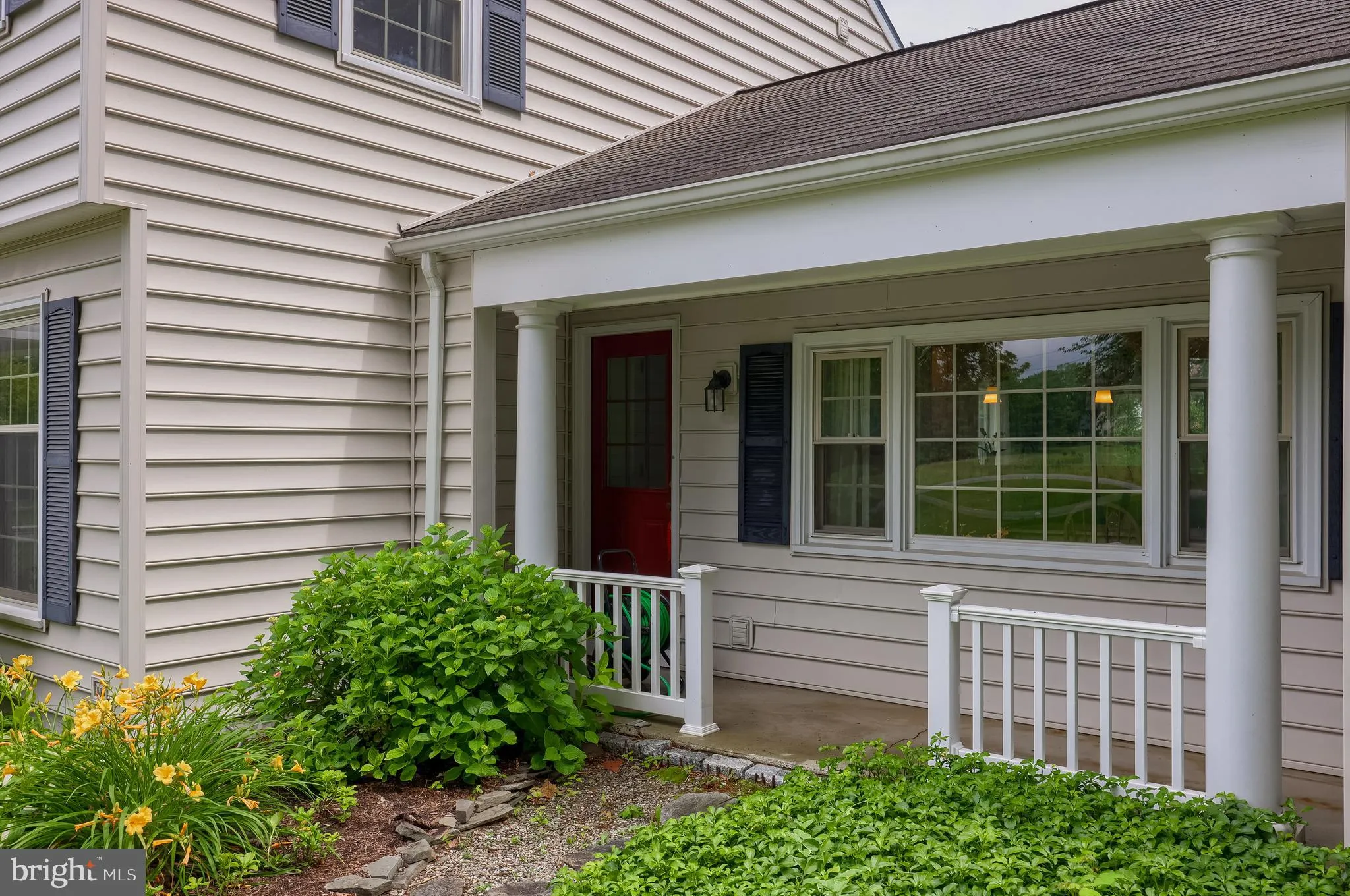 Lancaster, Pennsylvania 17601, United States, 4 Bedrooms Bedrooms, ,3 BathroomsBathrooms,Residential,Pending,157208