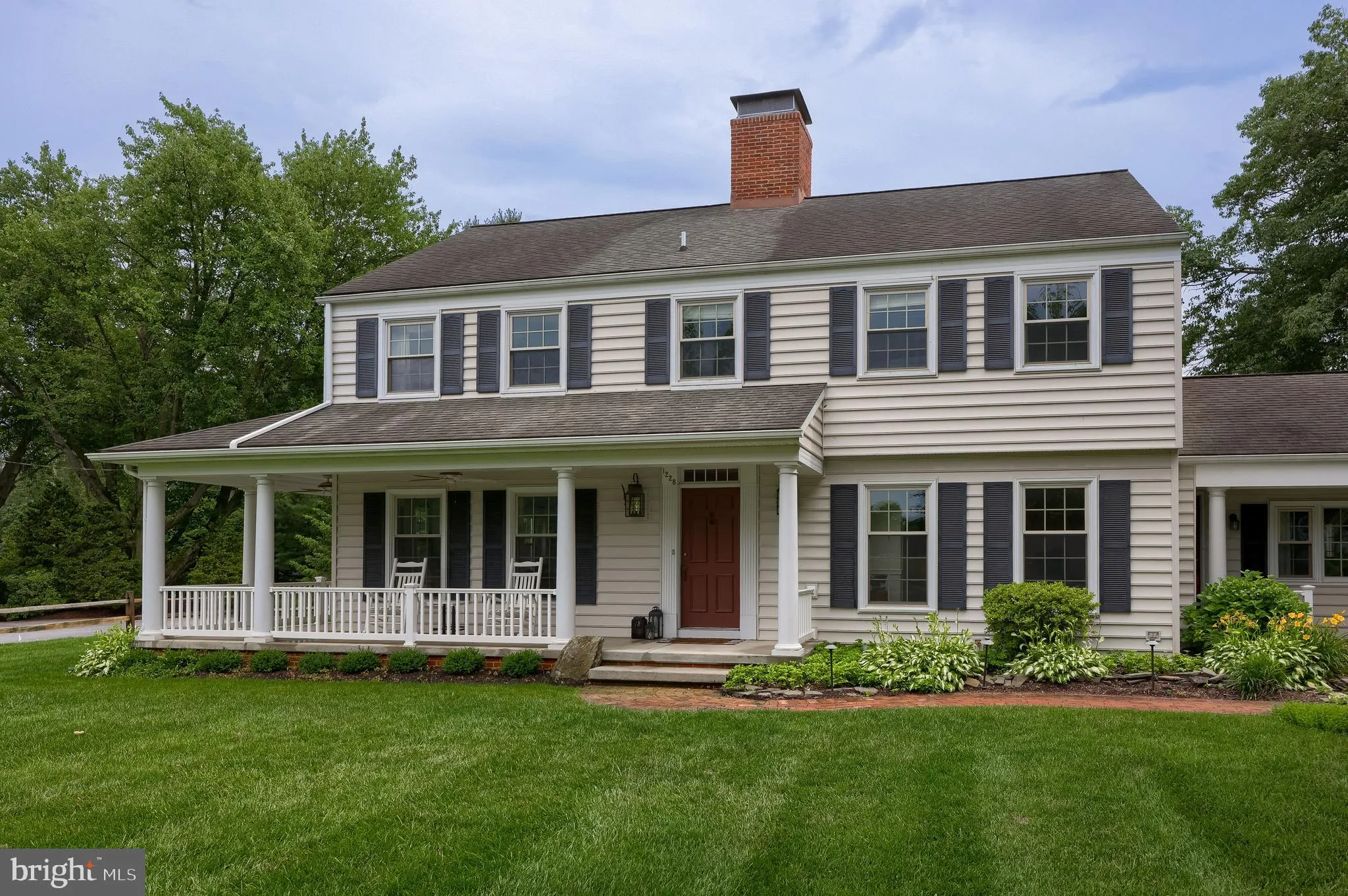 Lancaster, Pennsylvania 17601, United States, 4 Bedrooms Bedrooms, ,3 BathroomsBathrooms,Residential,Pending,157208