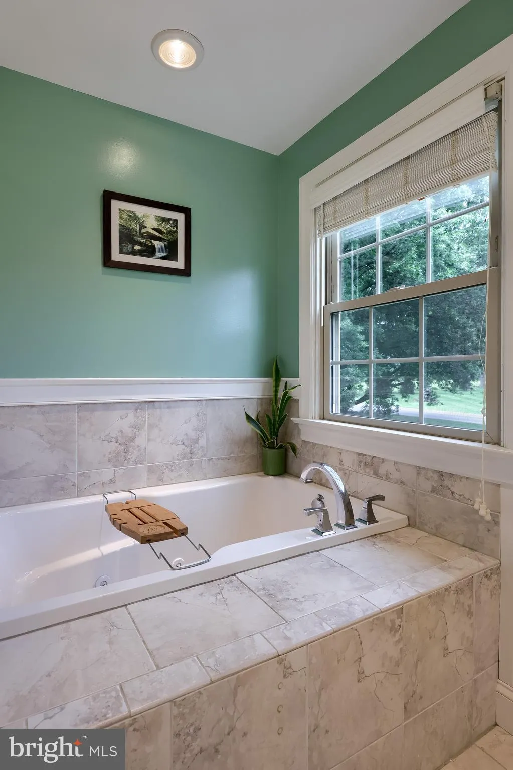 Lancaster, Pennsylvania 17601, United States, 4 Bedrooms Bedrooms, ,3 BathroomsBathrooms,Residential,Pending,157208