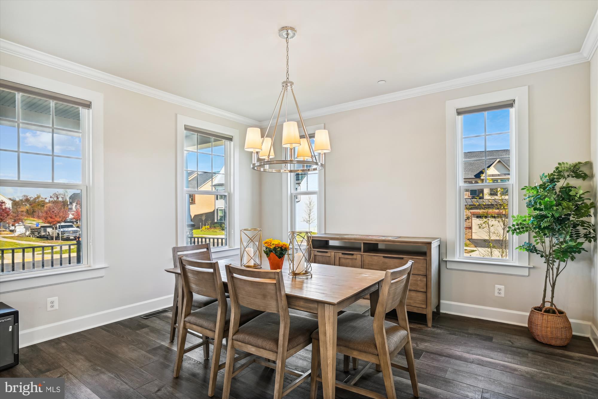 WESTMOUNT - Residential