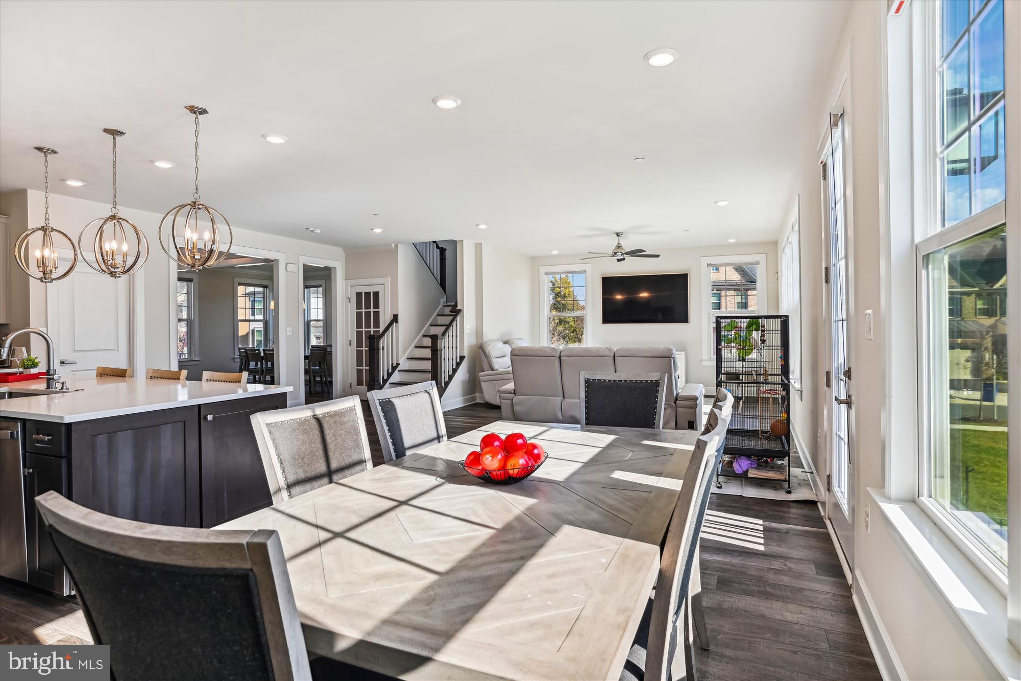 WESTMOUNT - Residential