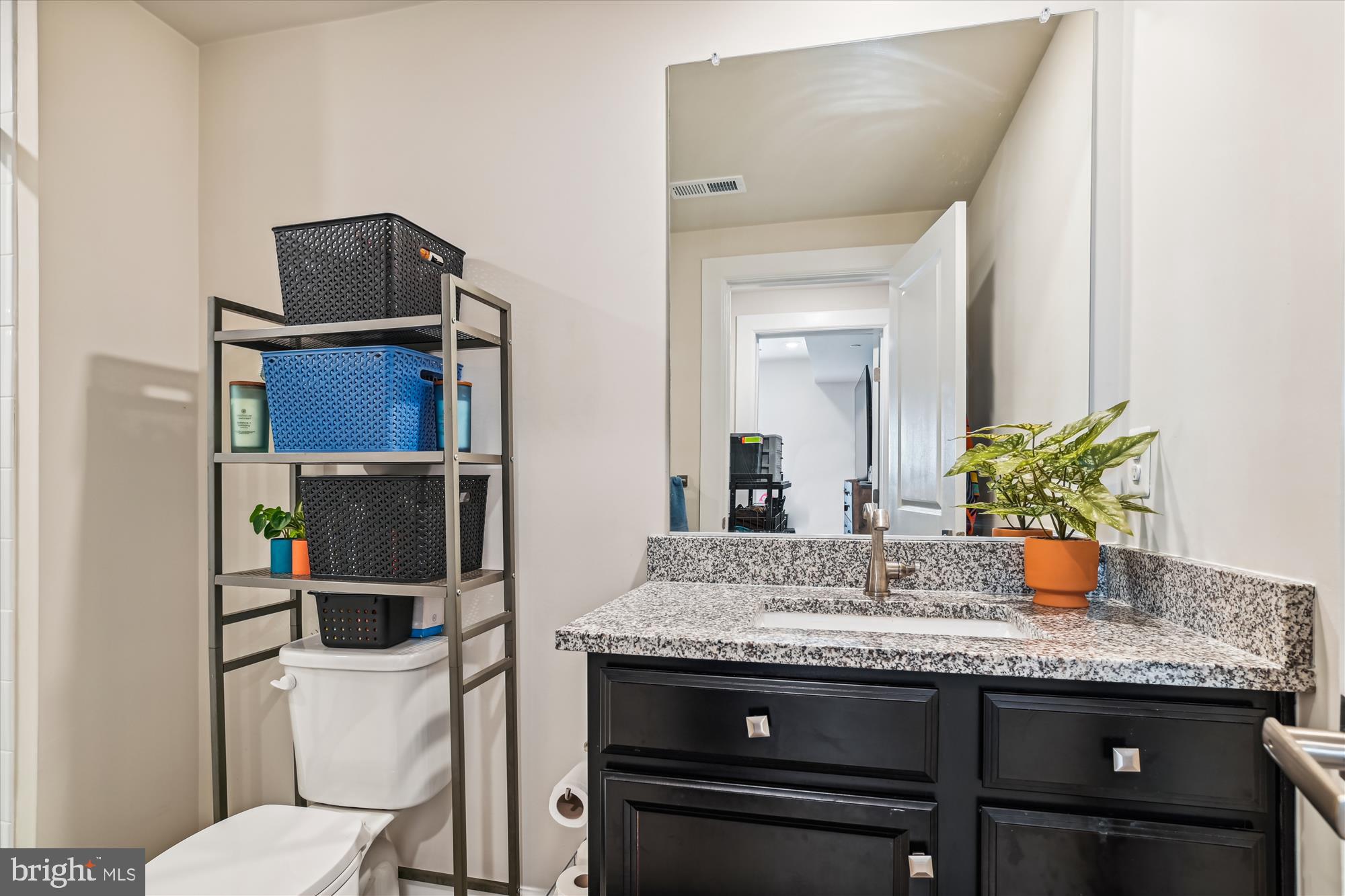 WESTMOUNT - Residential