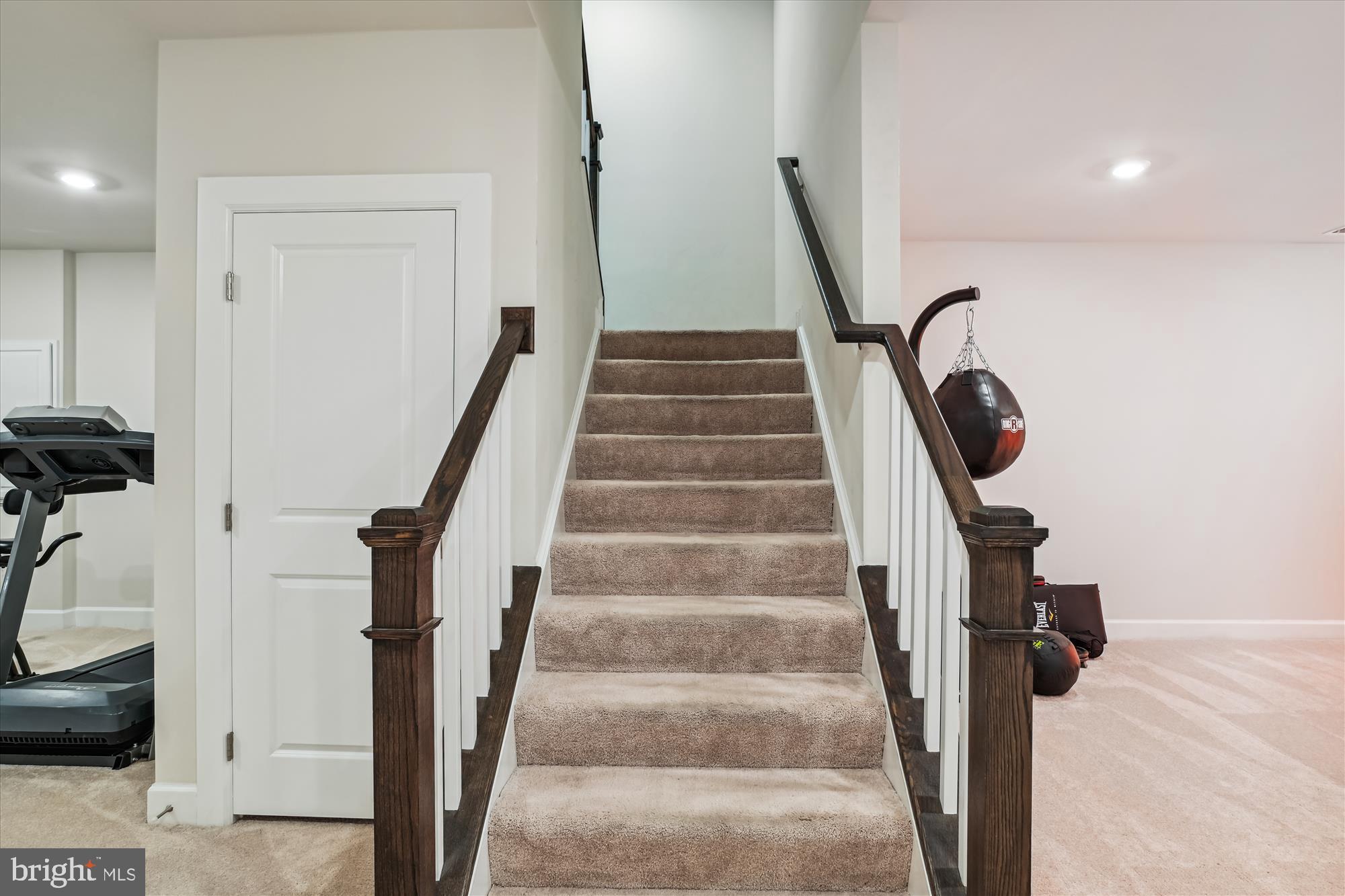 WESTMOUNT - Residential