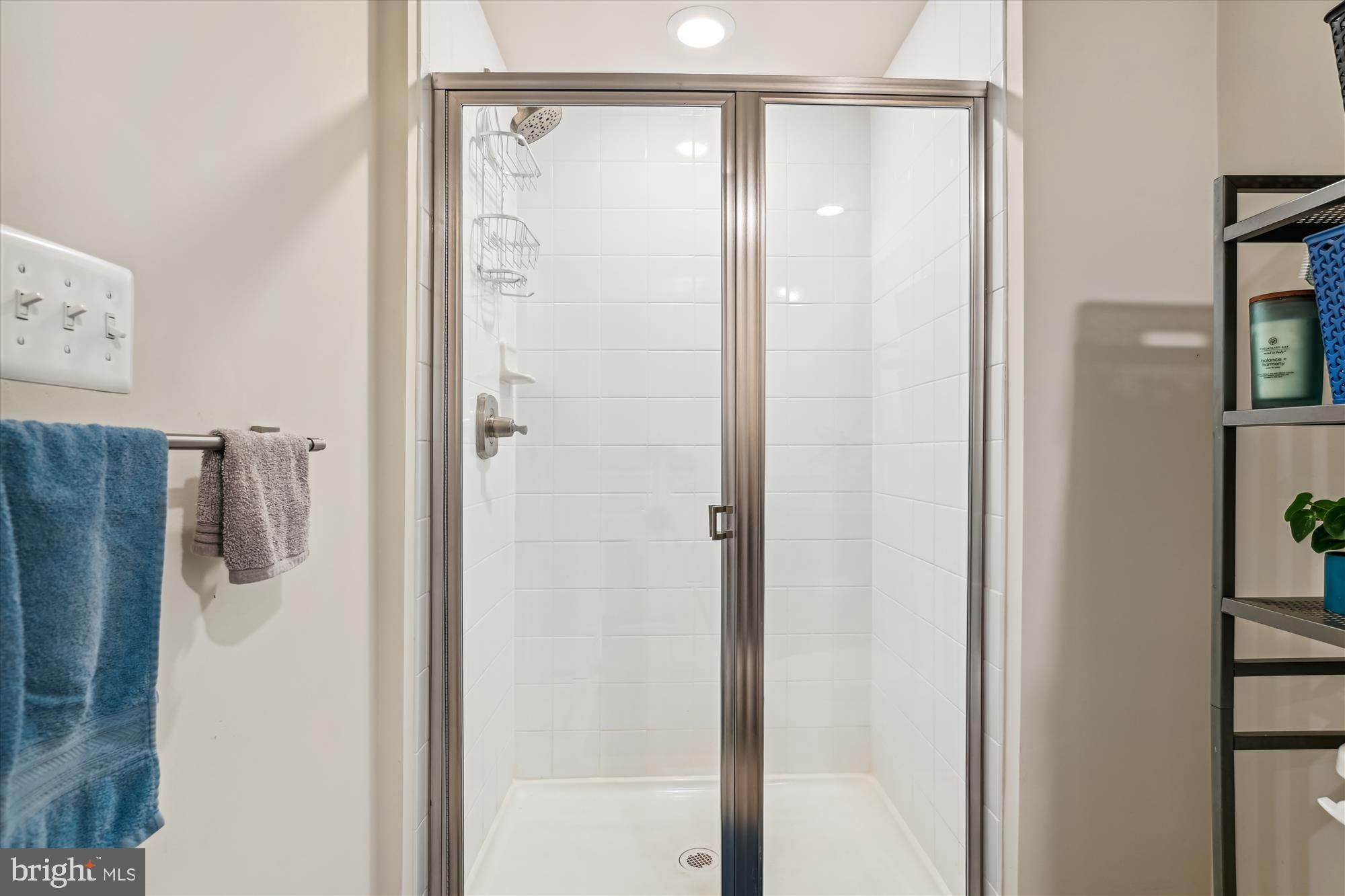 WESTMOUNT - Residential