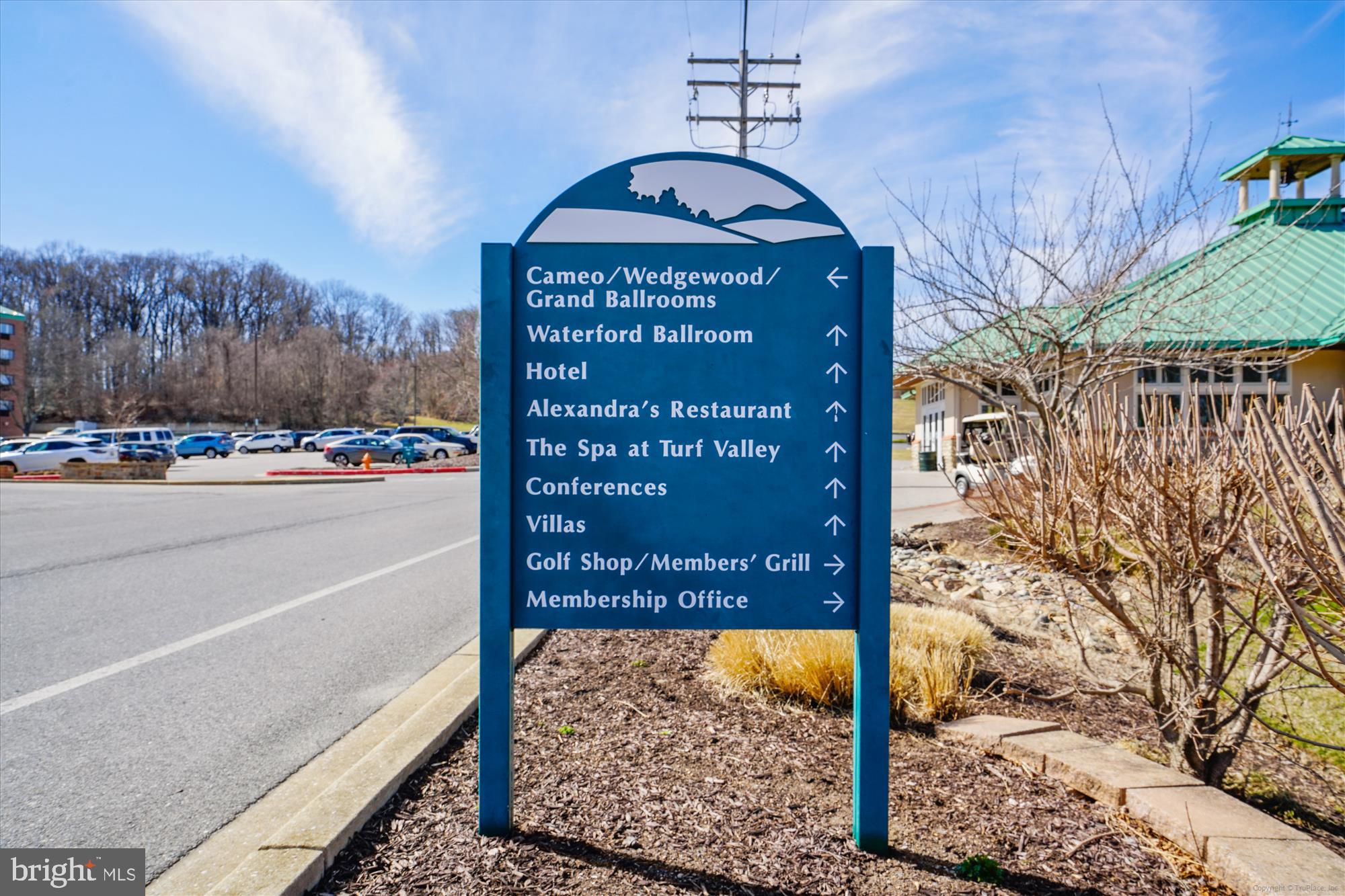 WESTMOUNT - Residential