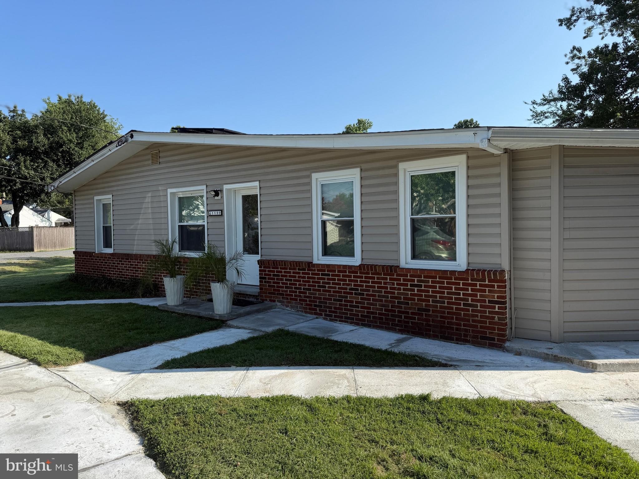 CEDARHURST ON THE BAY - Residential