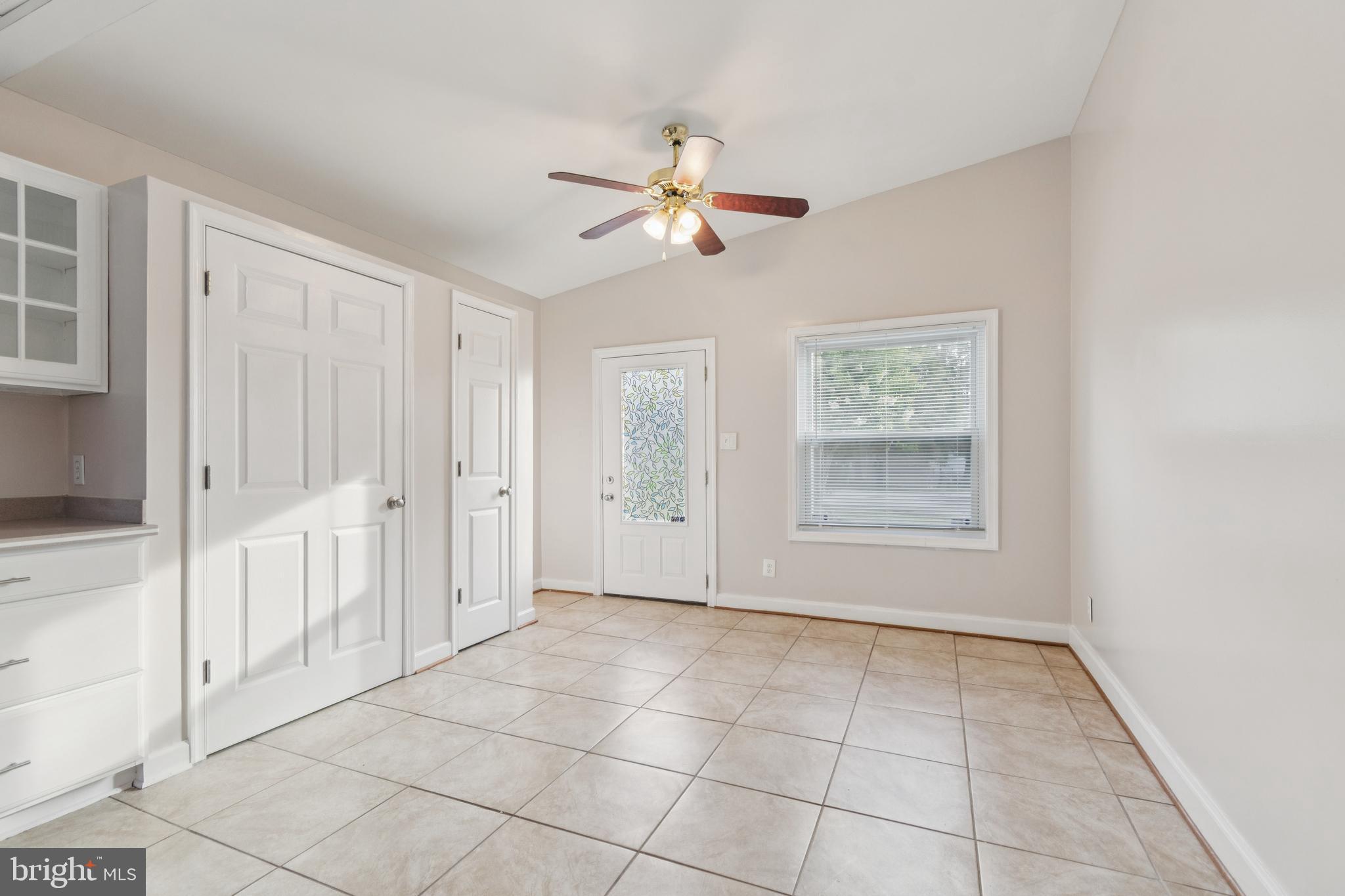 CEDARHURST ON THE BAY - Residential