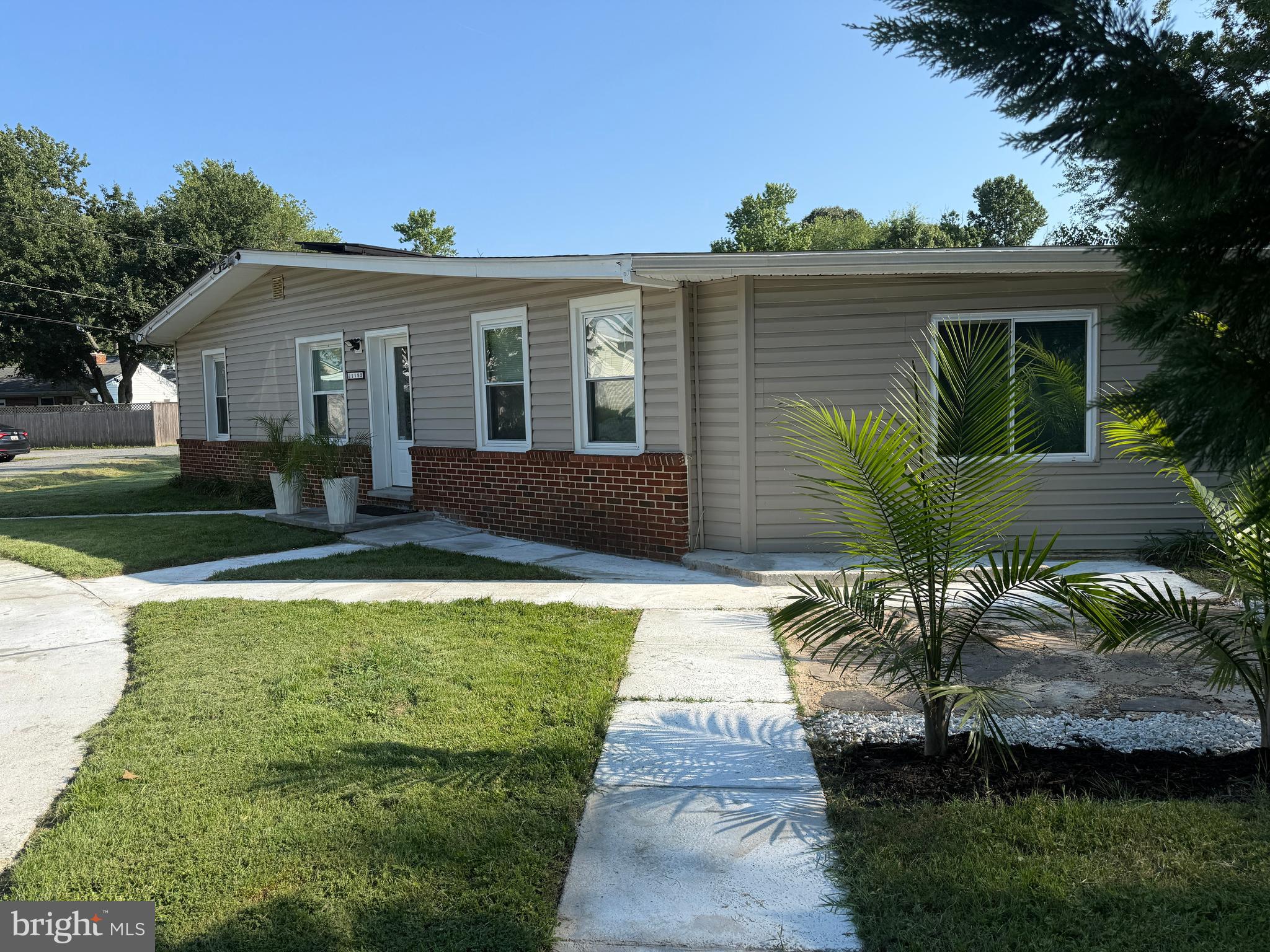 CEDARHURST ON THE BAY - Residential