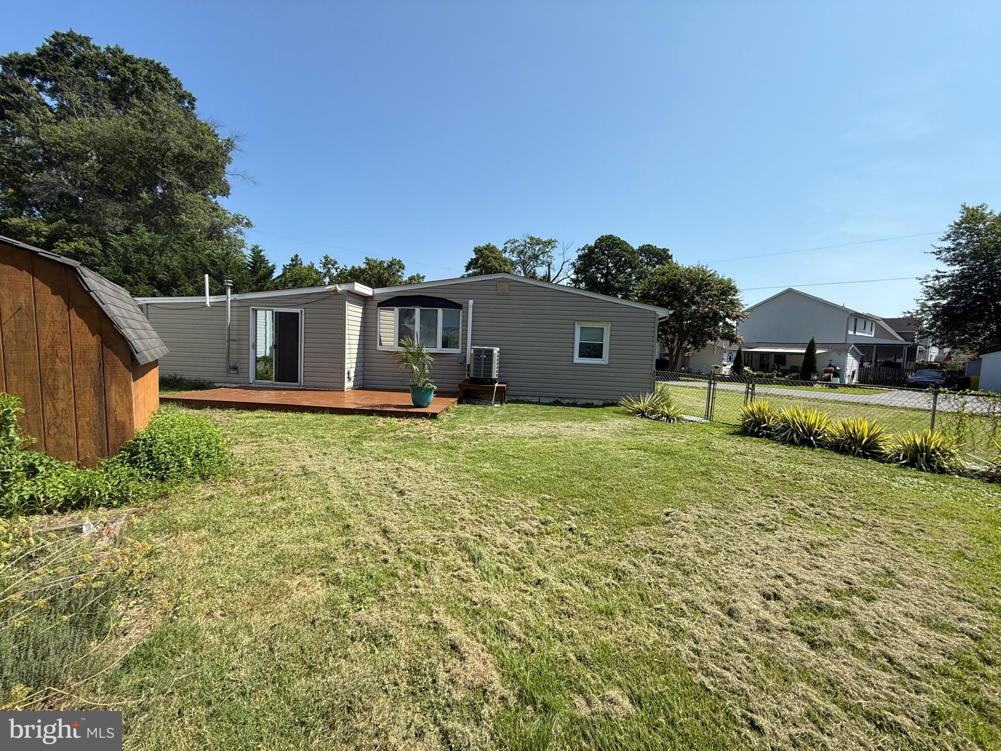 CEDARHURST ON THE BAY - Residential