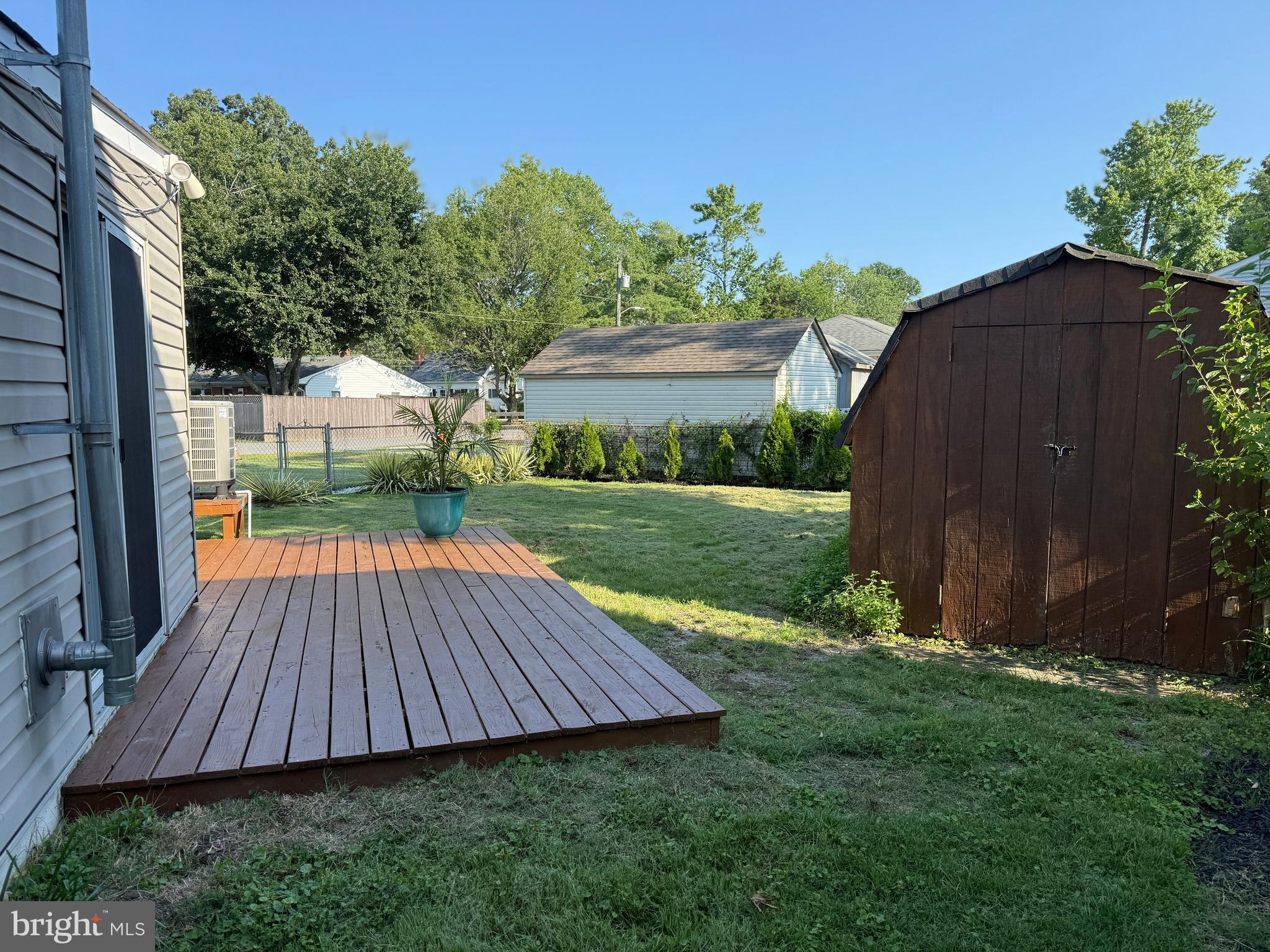 CEDARHURST ON THE BAY - Residential