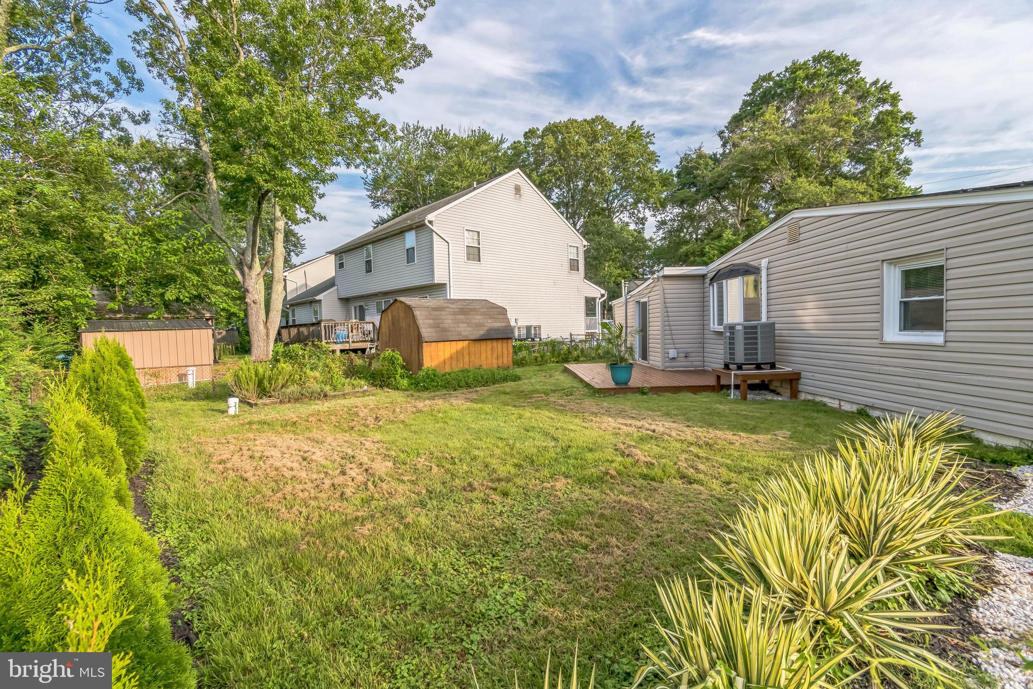 CEDARHURST ON THE BAY - Residential
