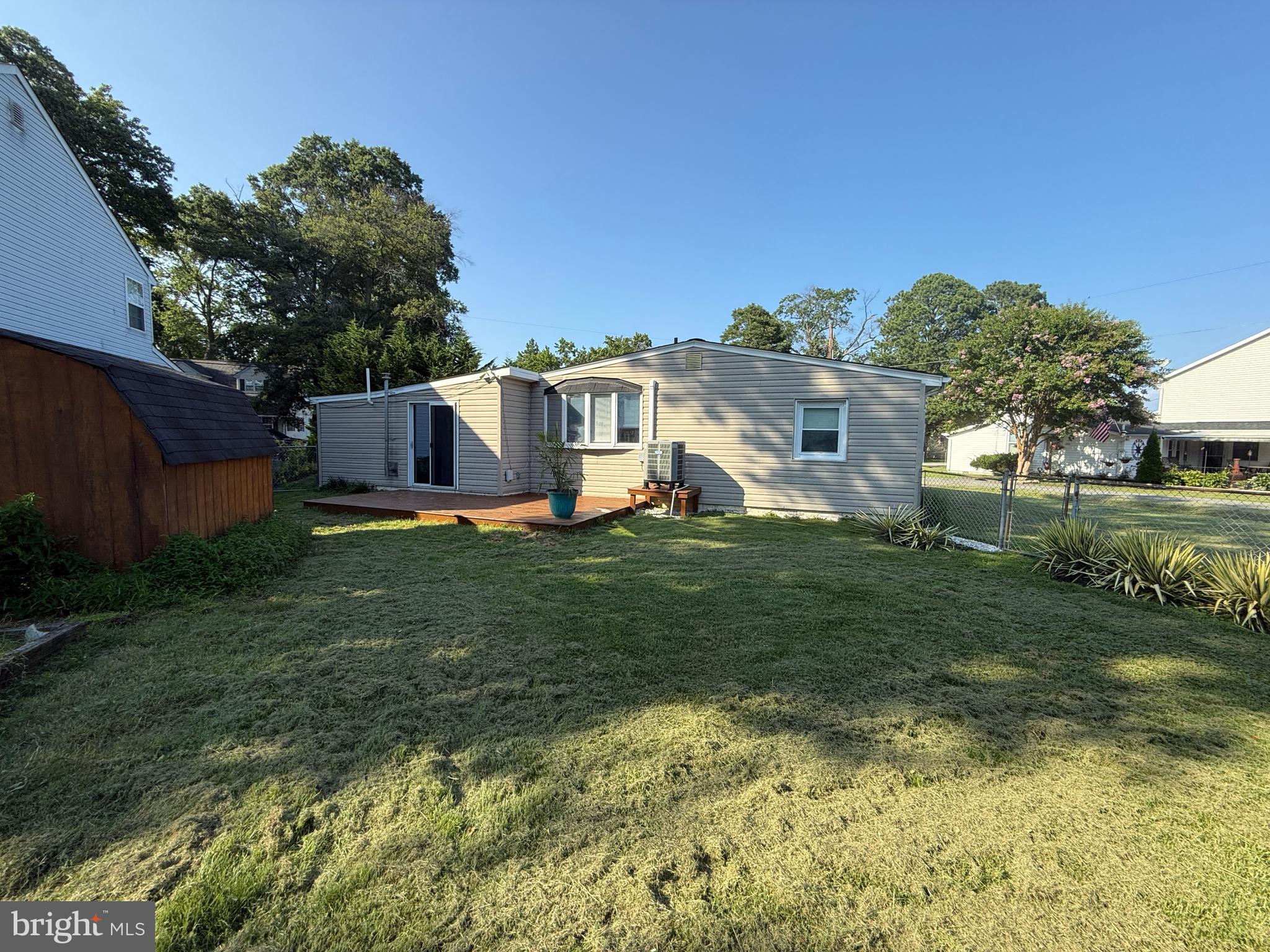 CEDARHURST ON THE BAY - Residential