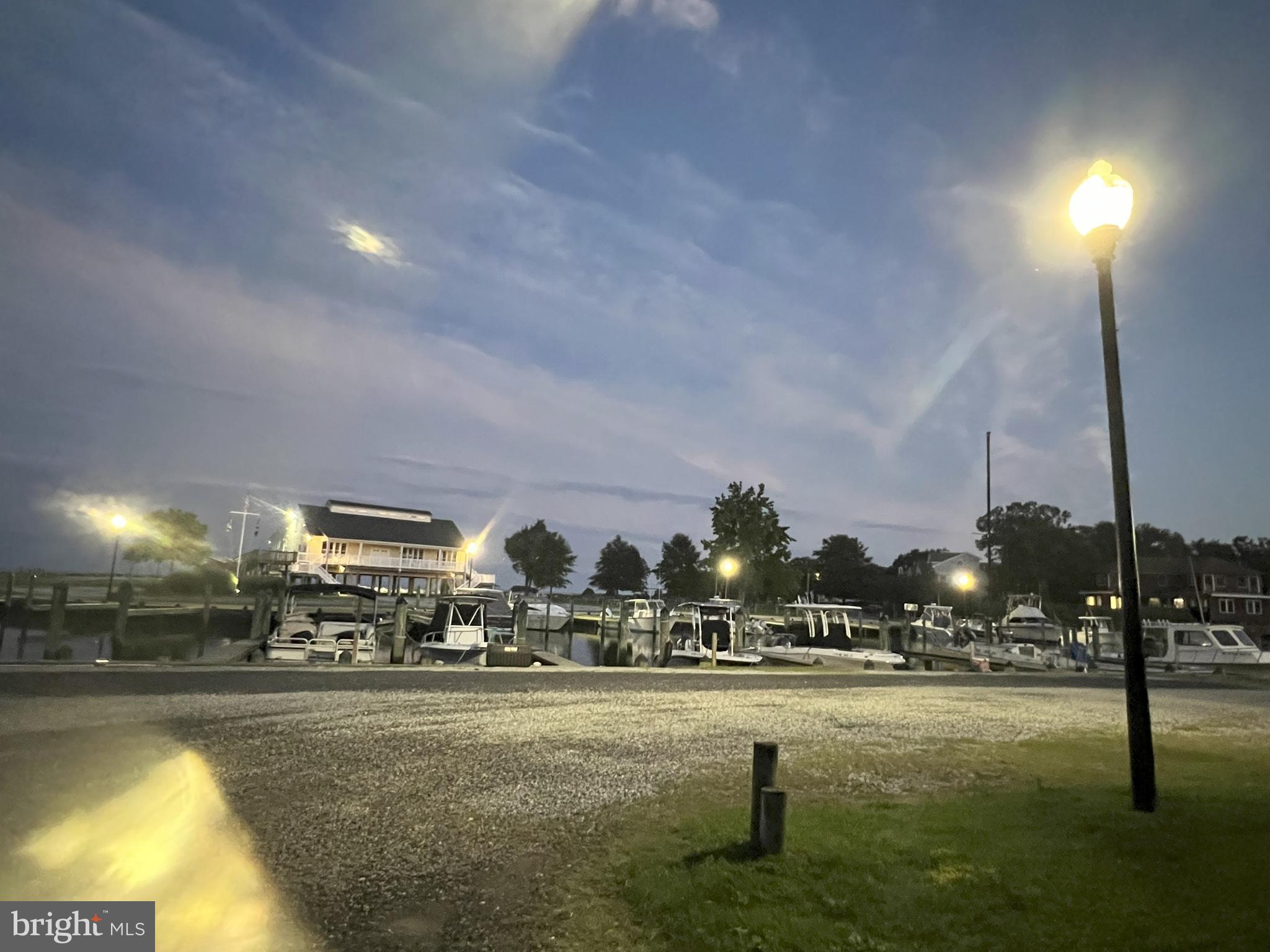 CEDARHURST ON THE BAY - Residential