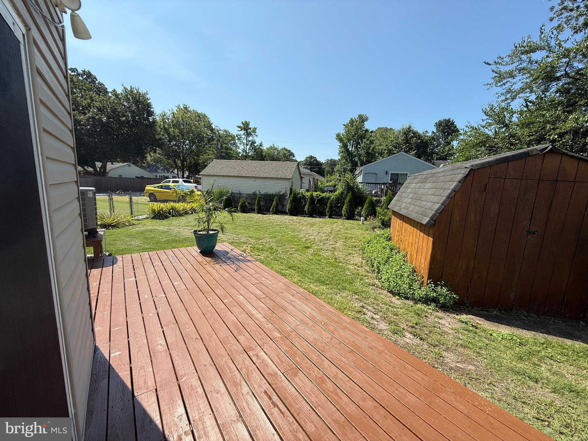 CEDARHURST ON THE BAY - Residential