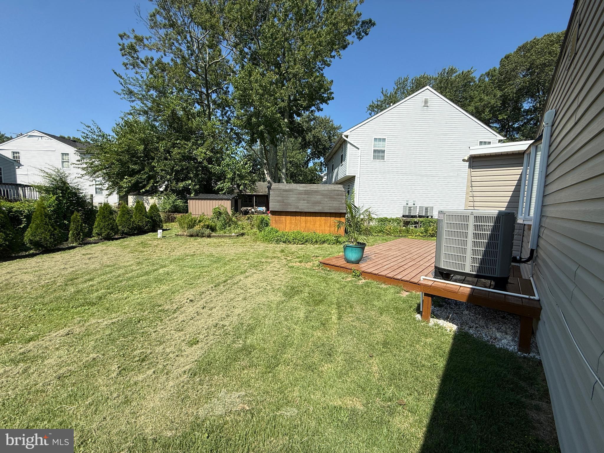 CEDARHURST ON THE BAY - Residential