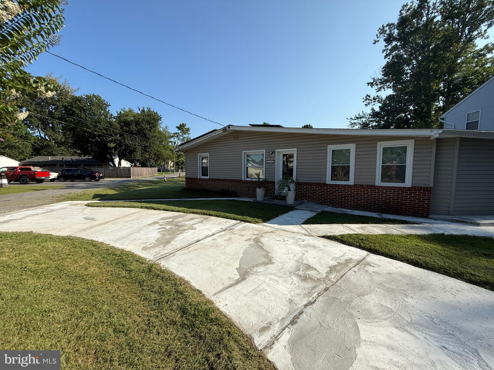 CEDARHURST ON THE BAY - Residential