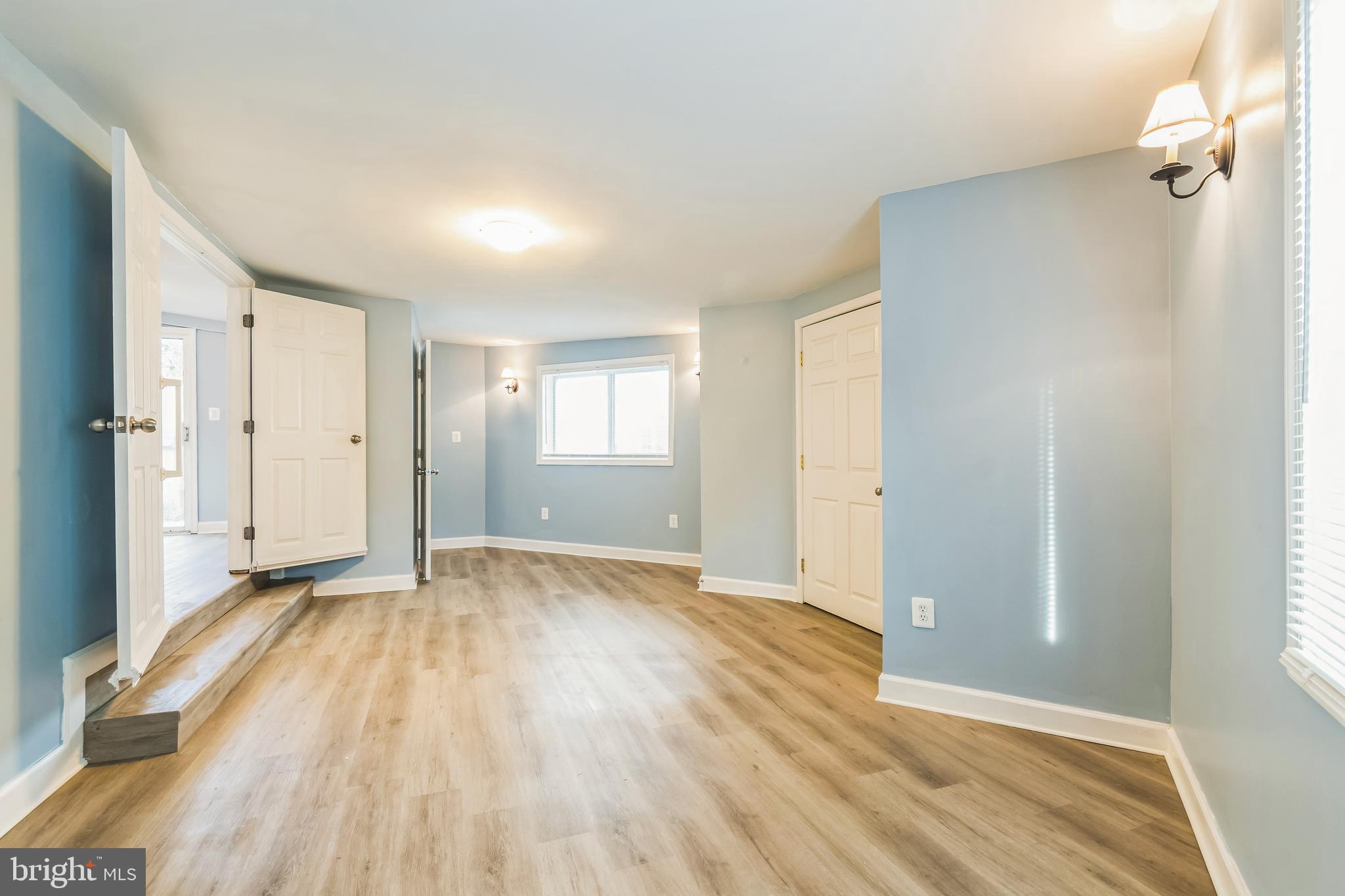 CEDARHURST ON THE BAY - Residential