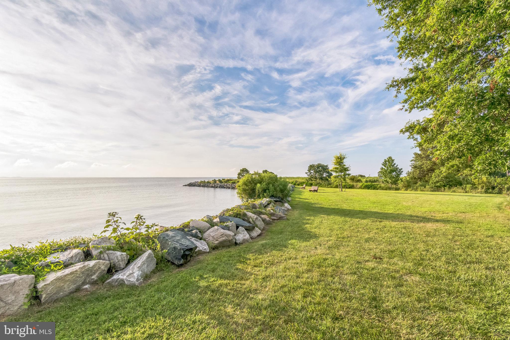 CEDARHURST ON THE BAY - Residential