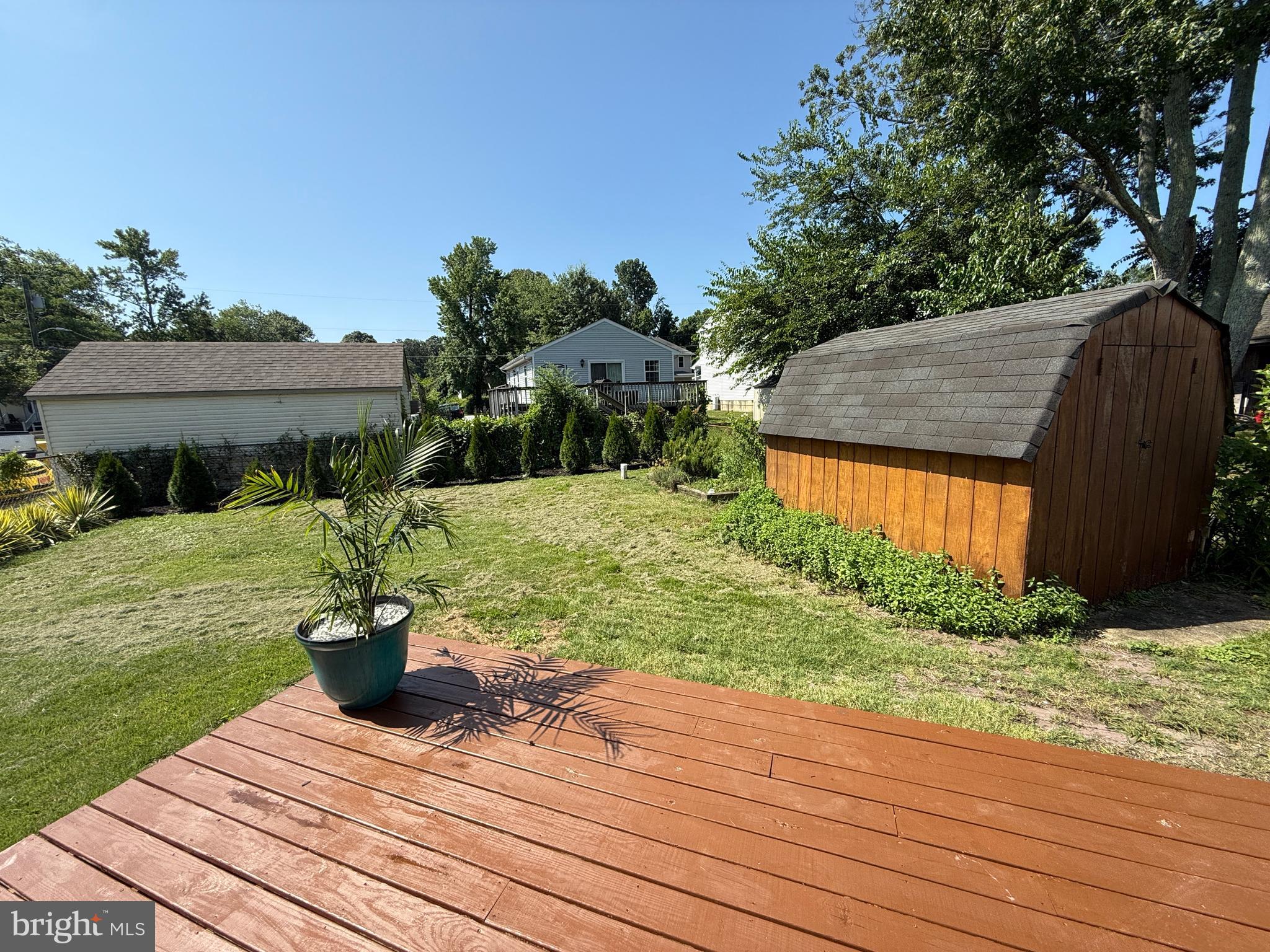 CEDARHURST ON THE BAY - Residential