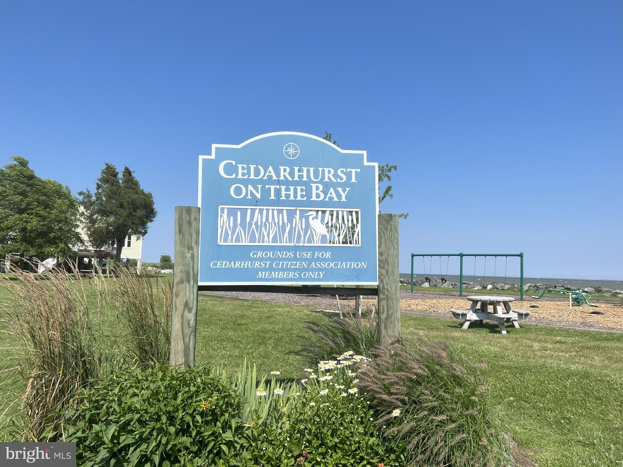 CEDARHURST ON THE BAY - Residential