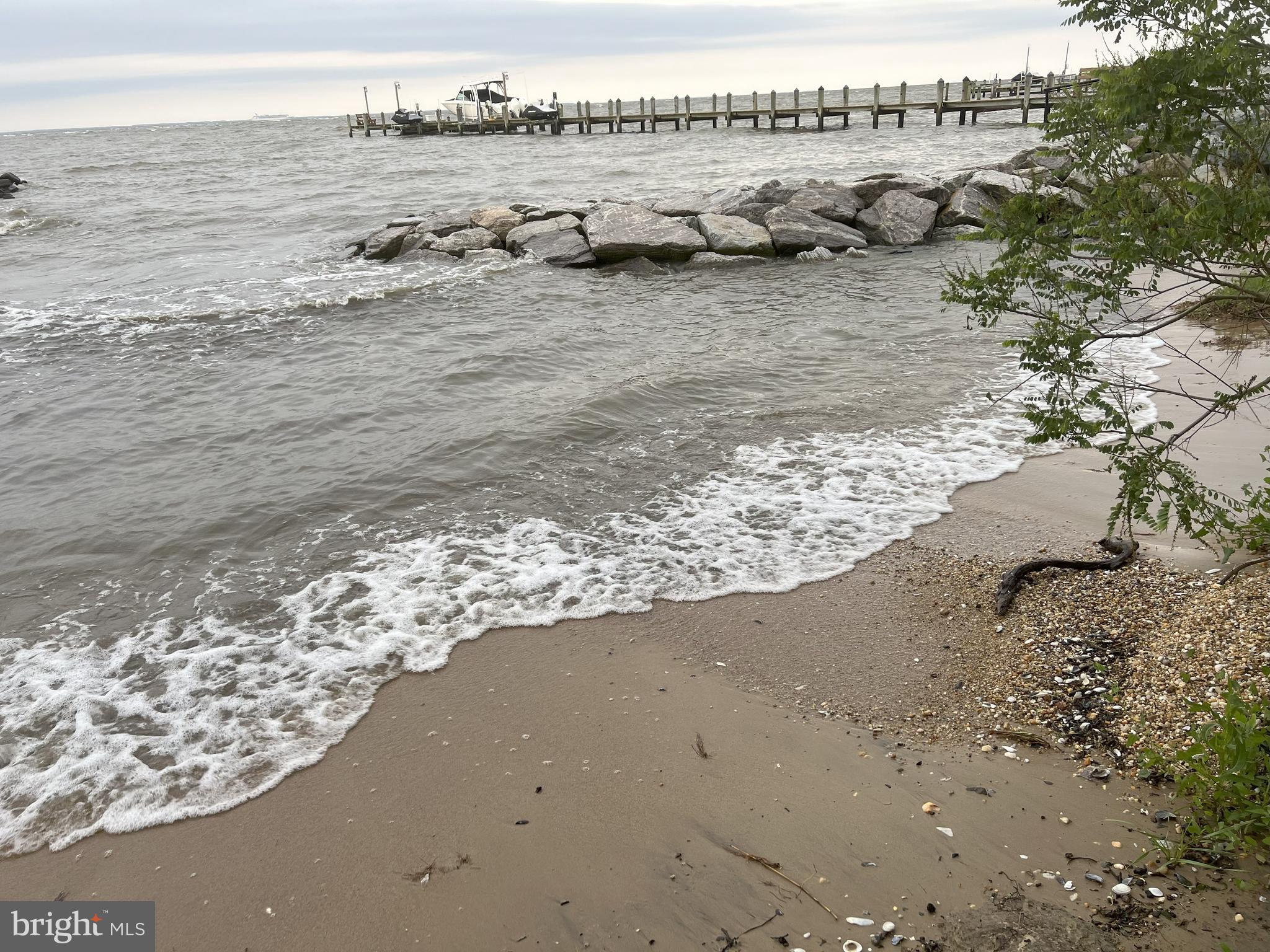 CEDARHURST ON THE BAY - Residential