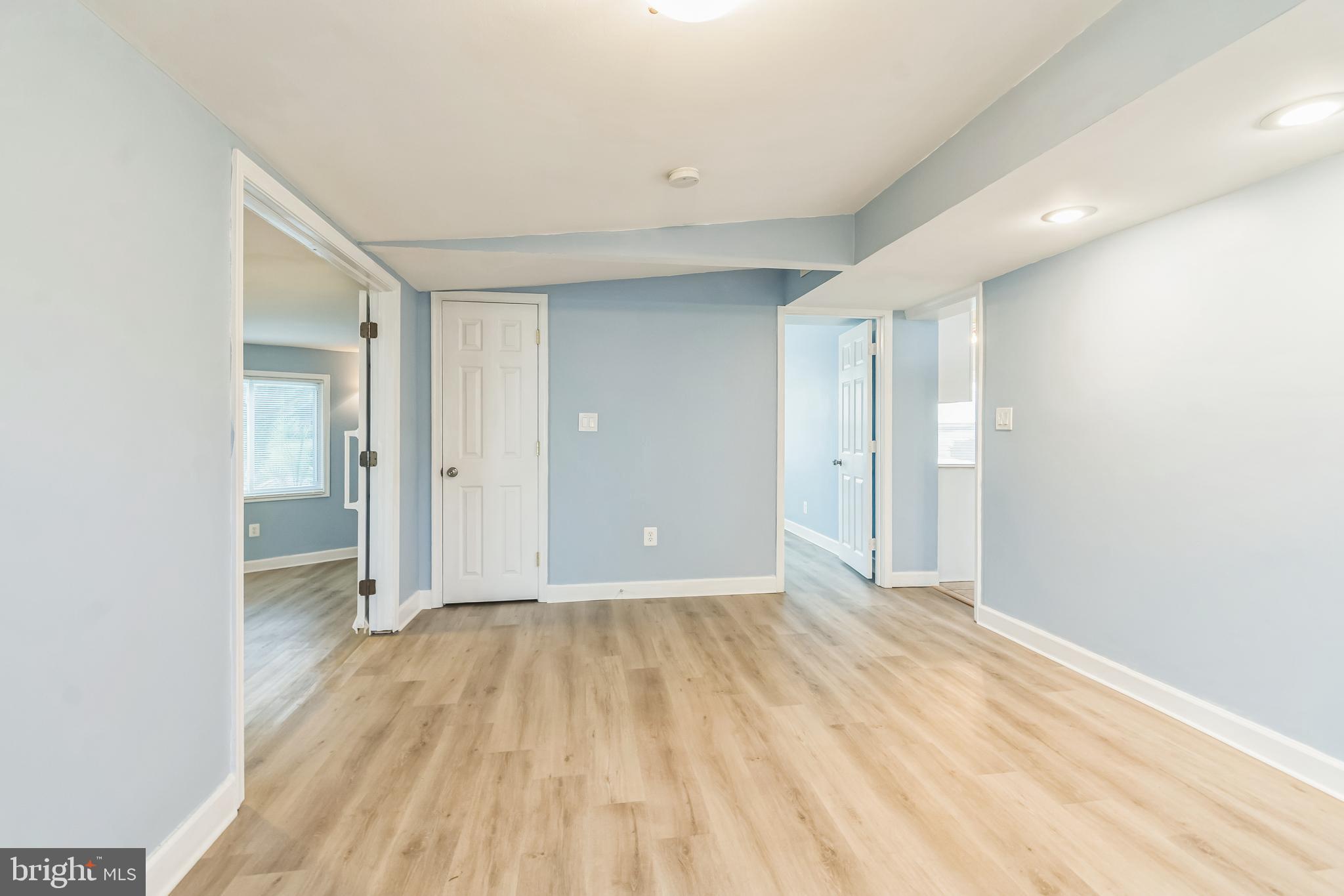 CEDARHURST ON THE BAY - Residential