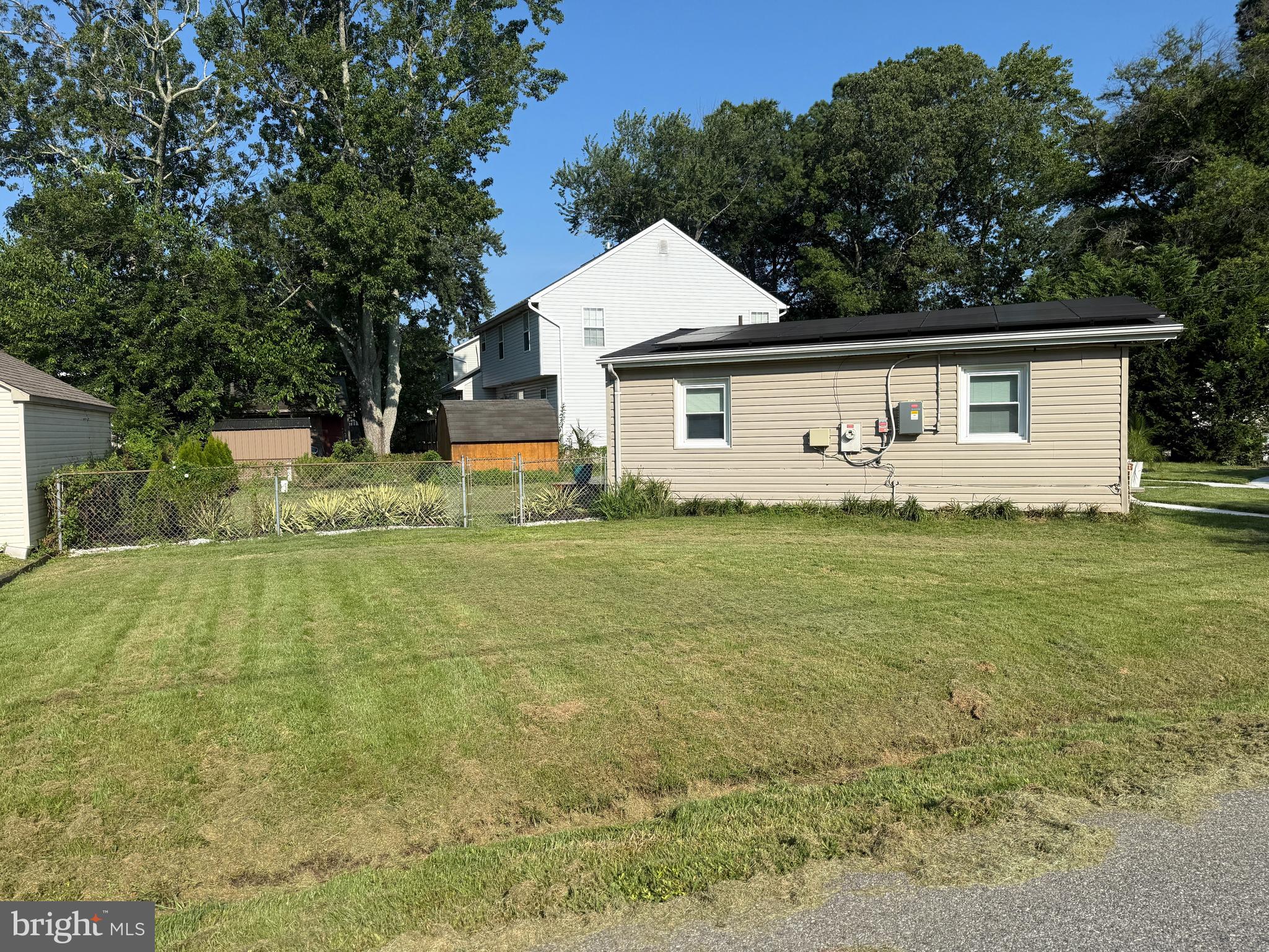 CEDARHURST ON THE BAY - Residential
