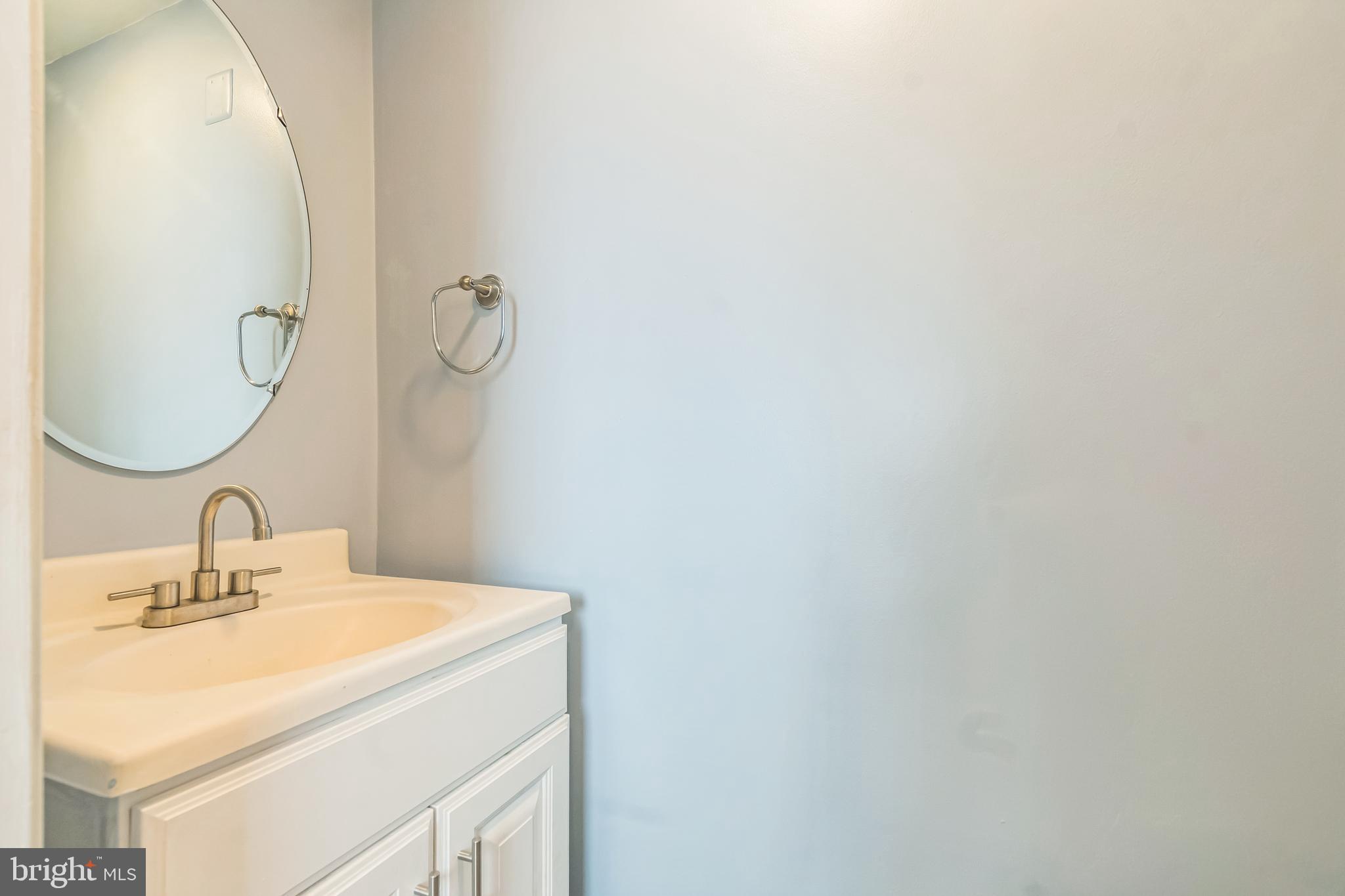 CEDARHURST ON THE BAY - Residential