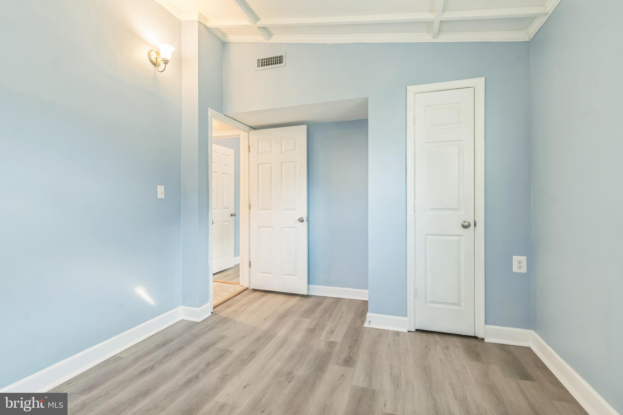 CEDARHURST ON THE BAY - Residential