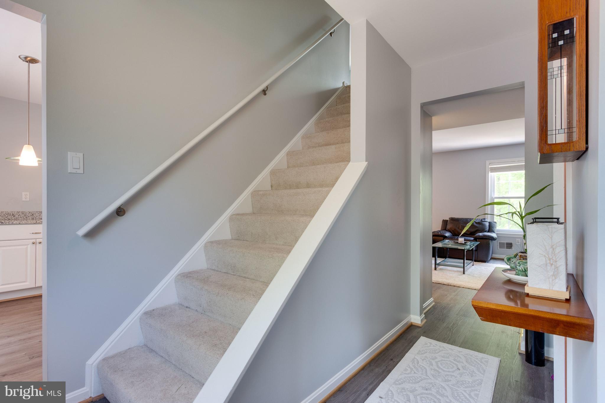 HERITAGE SQUARE - Residential