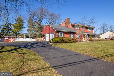 Homes For Sale - 448 Hillside Avenue<br/> PISCATAWAY, NJ 08854