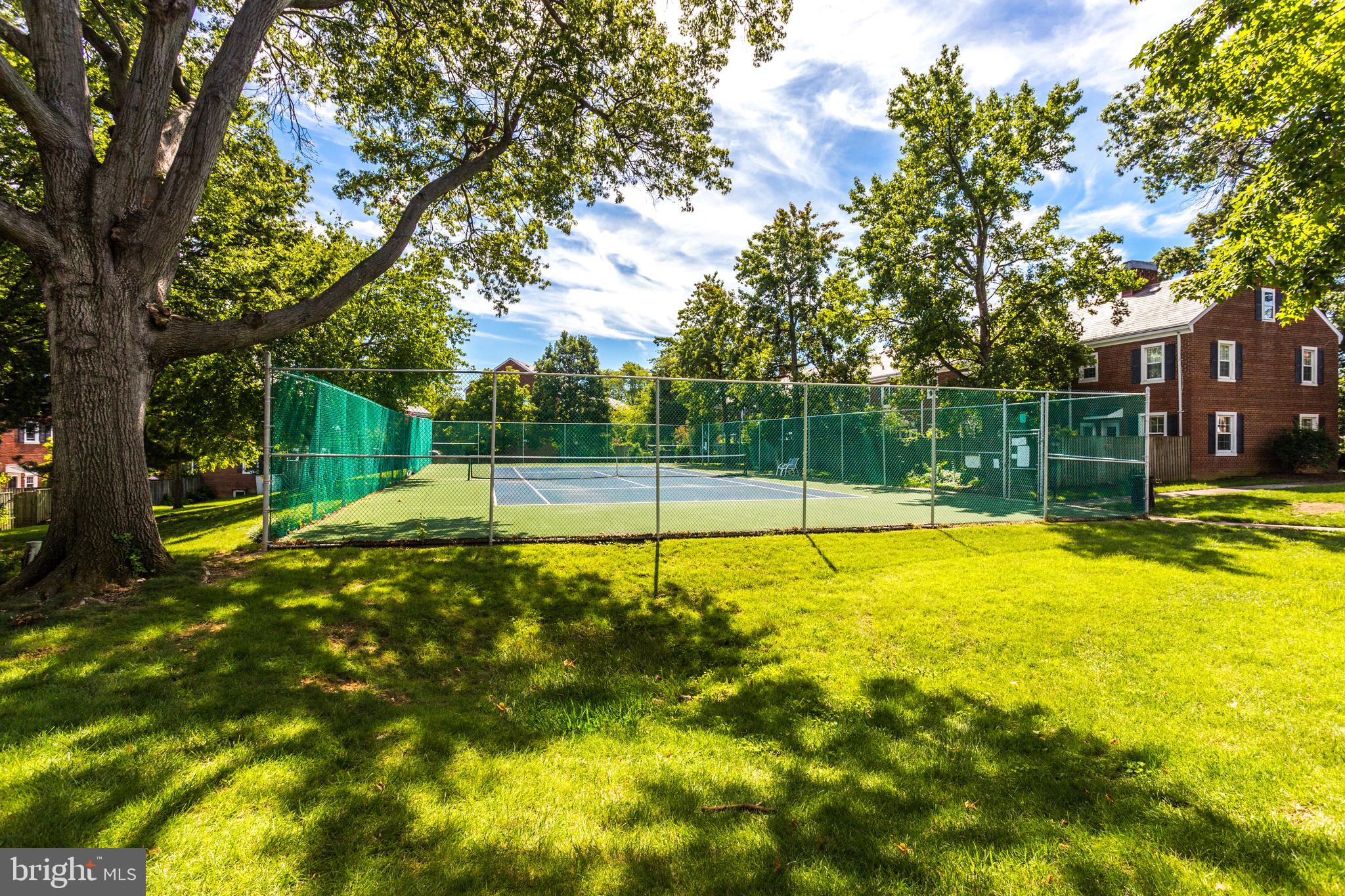 FAIRLINGTON - Residential