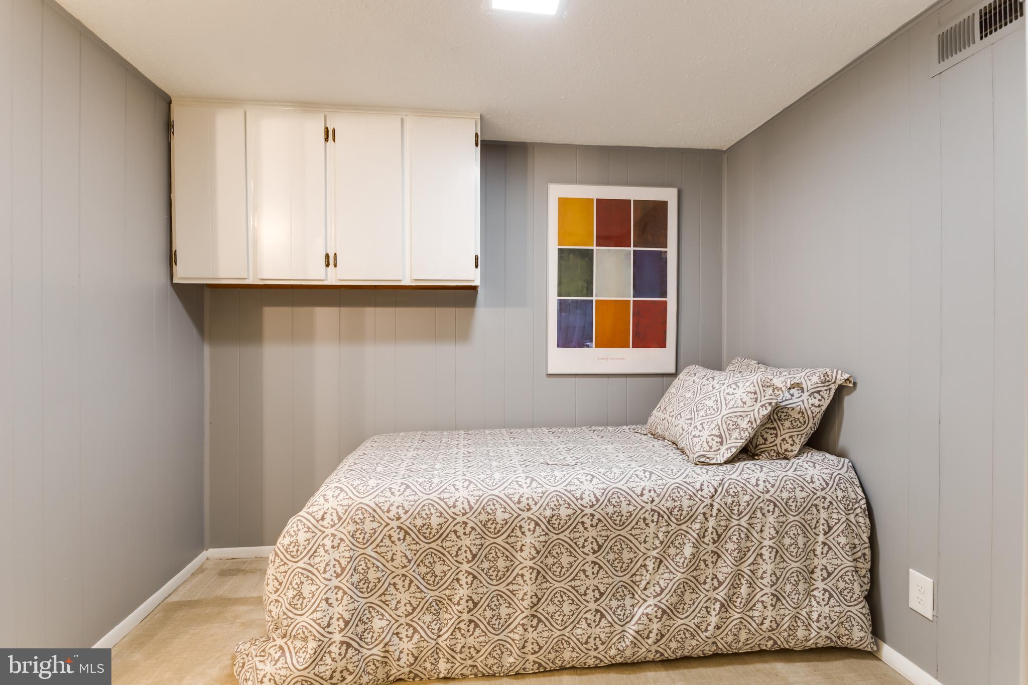 FAIRLINGTON - Residential