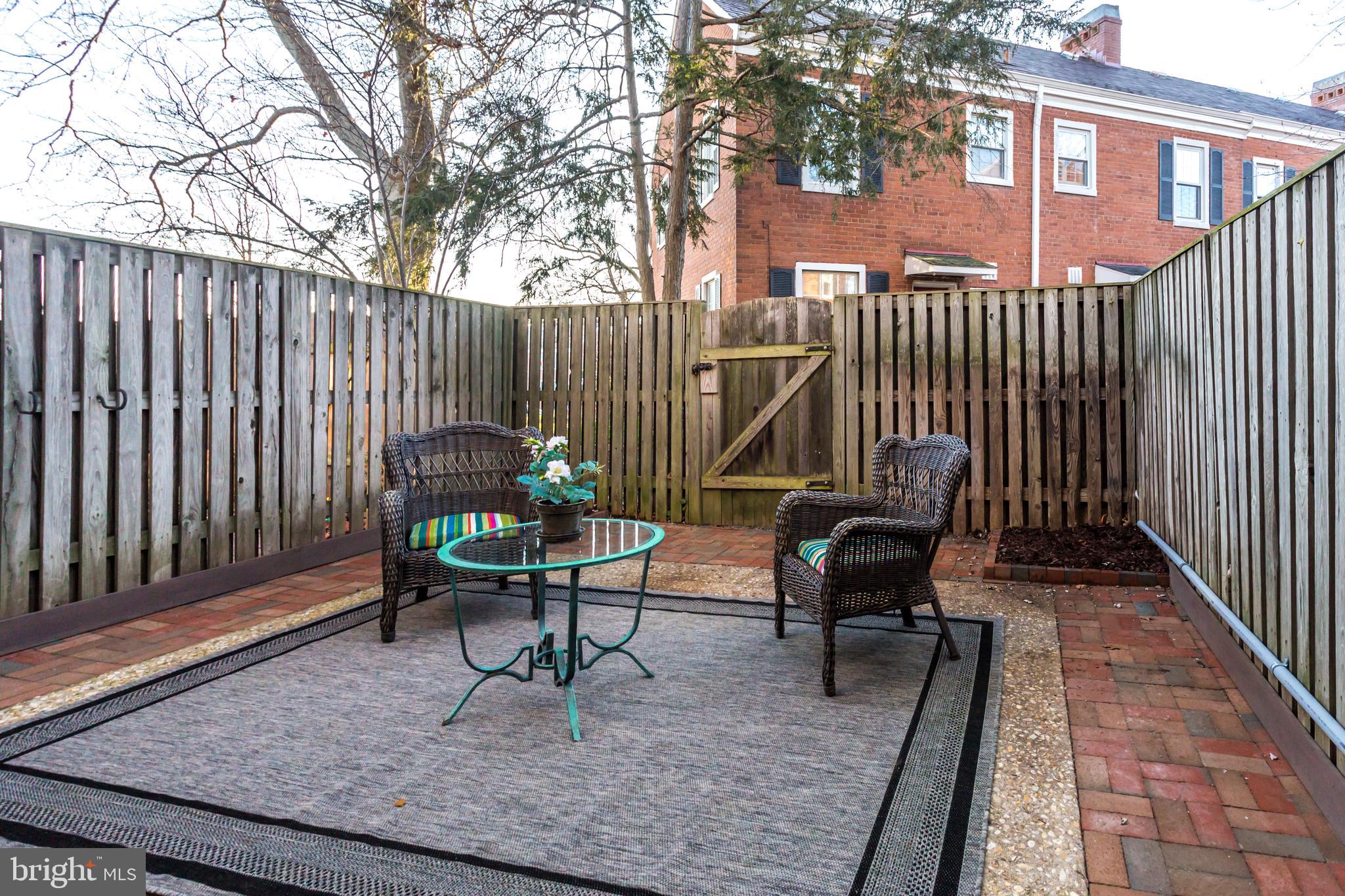 FAIRLINGTON - Residential