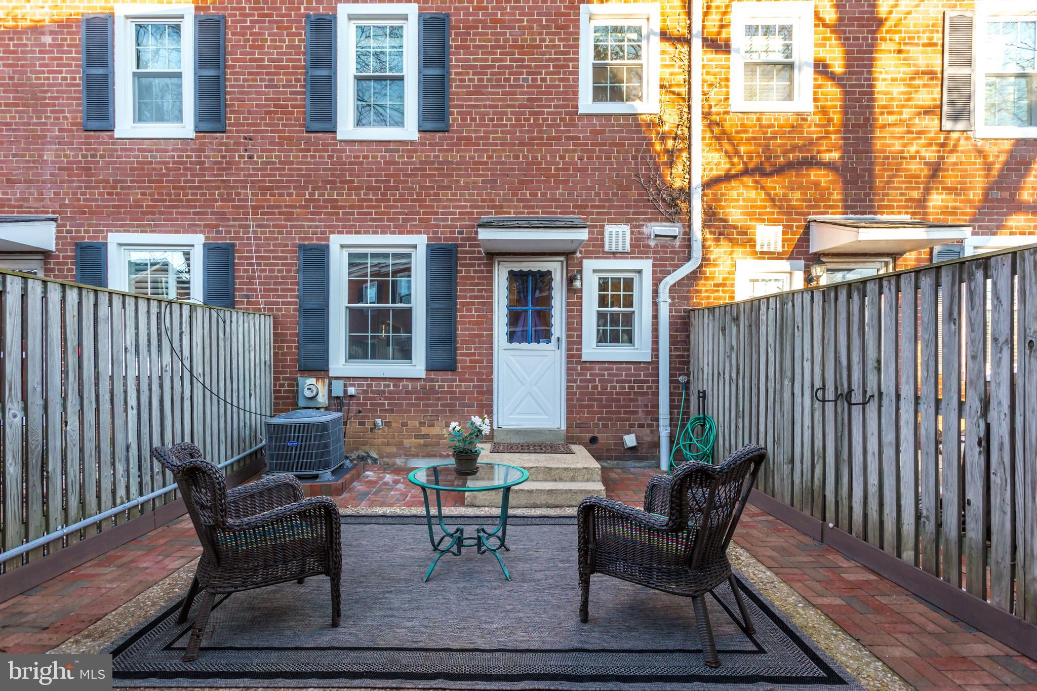 FAIRLINGTON - Residential