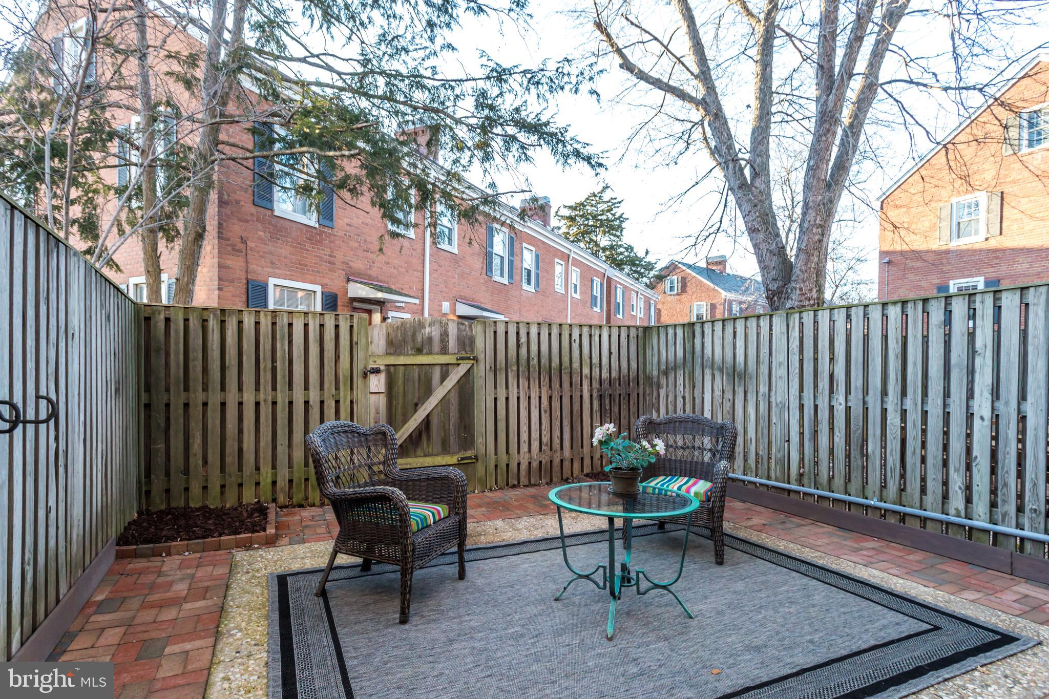 FAIRLINGTON - Residential