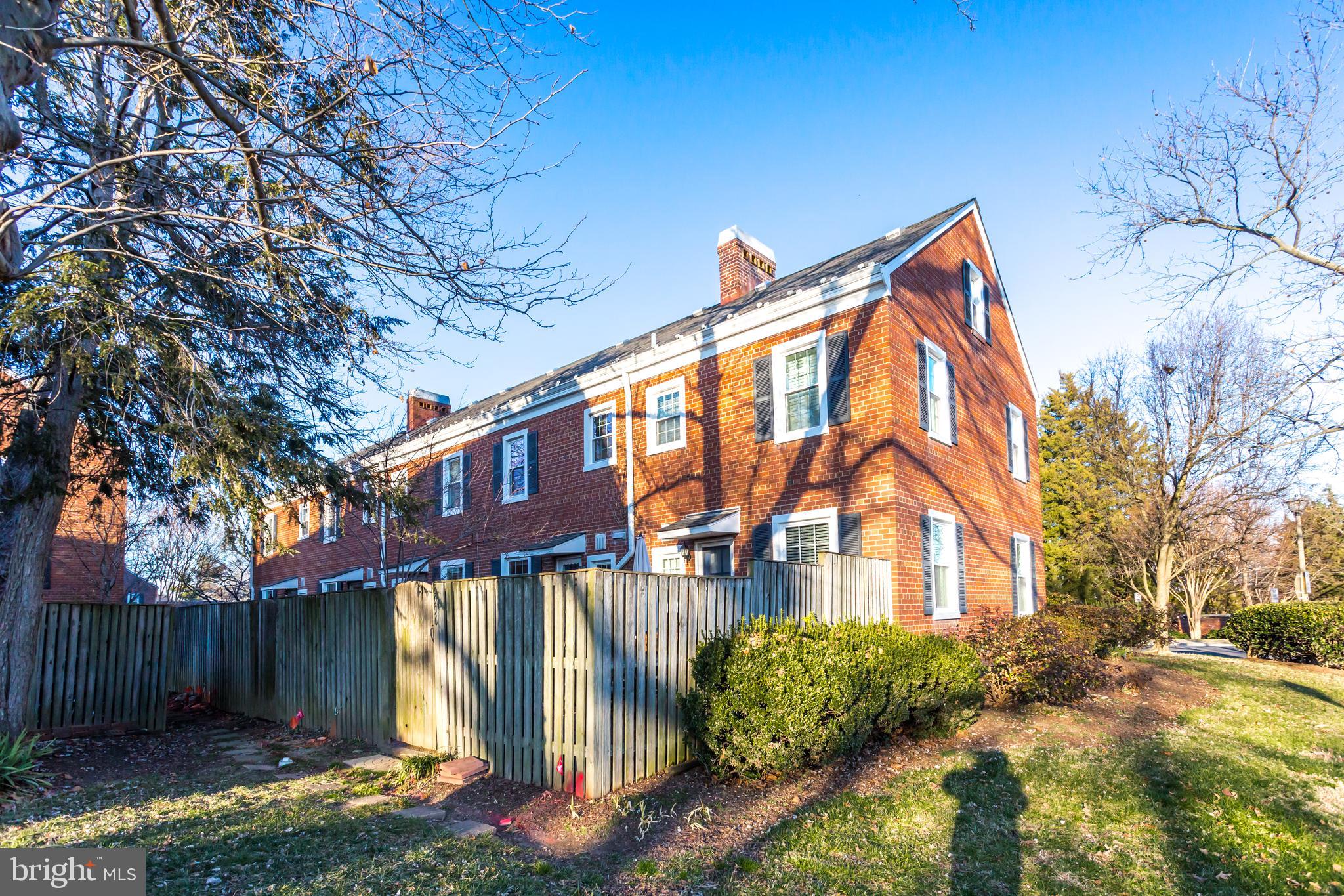 FAIRLINGTON - Residential