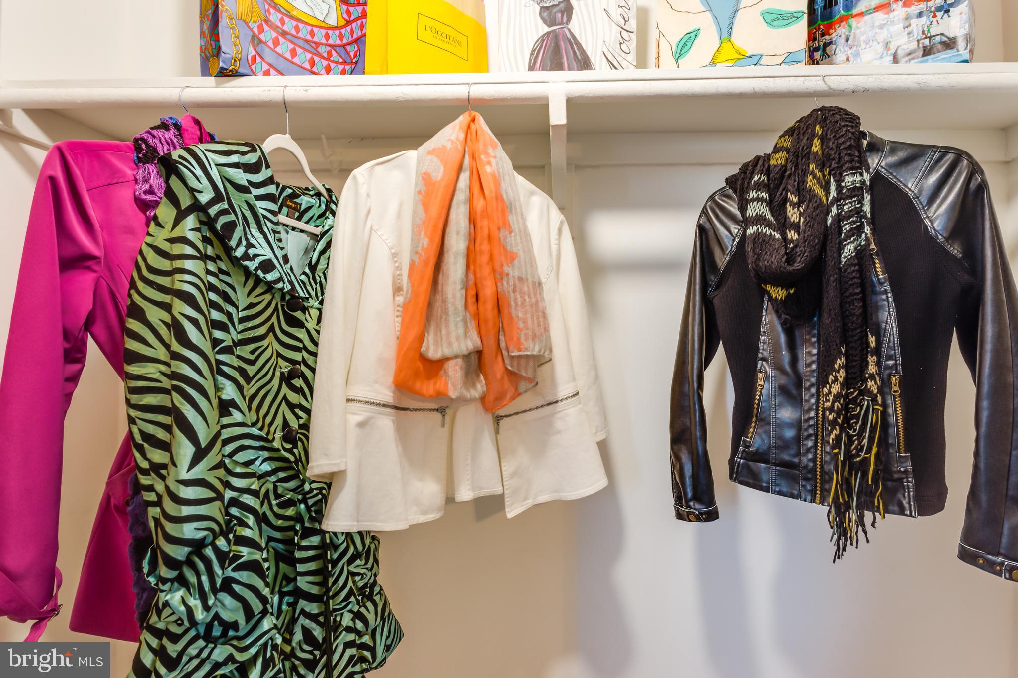 FAIRLINGTON - Residential