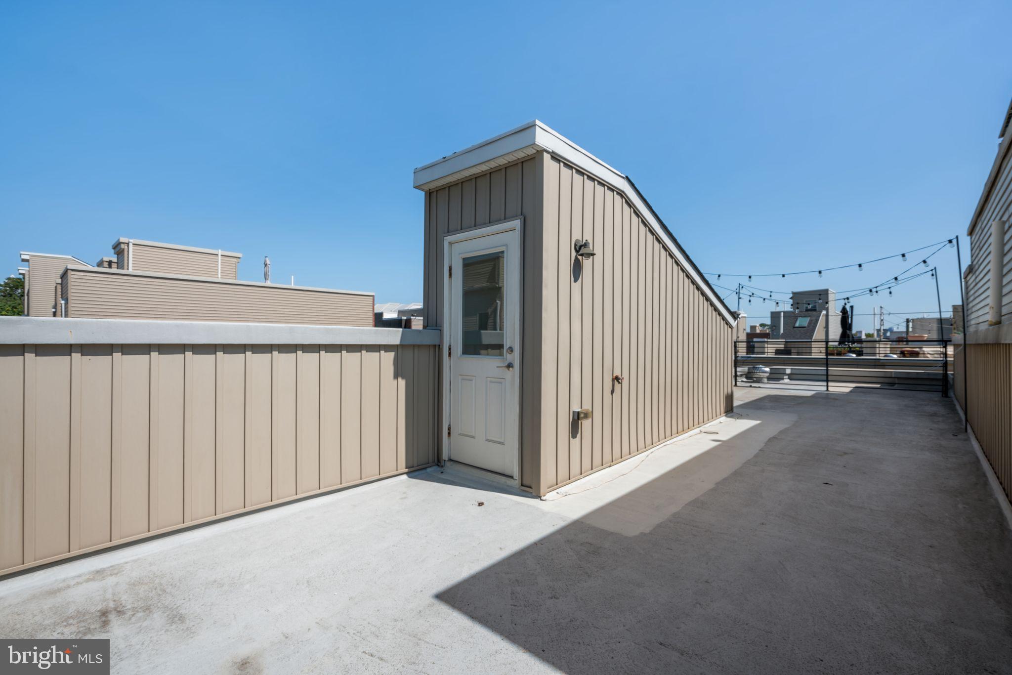 POINT BREEZE - Residential Lease