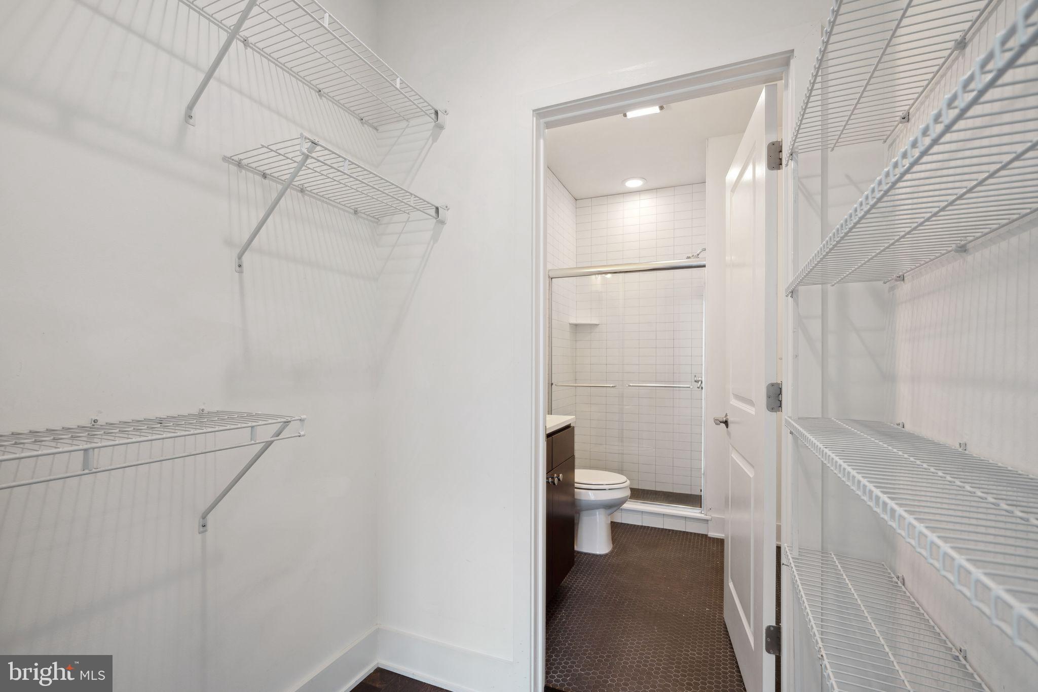 POINT BREEZE - Residential Lease