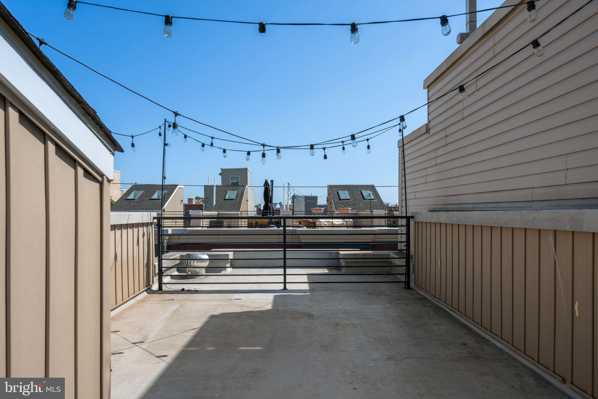 POINT BREEZE - Residential Lease