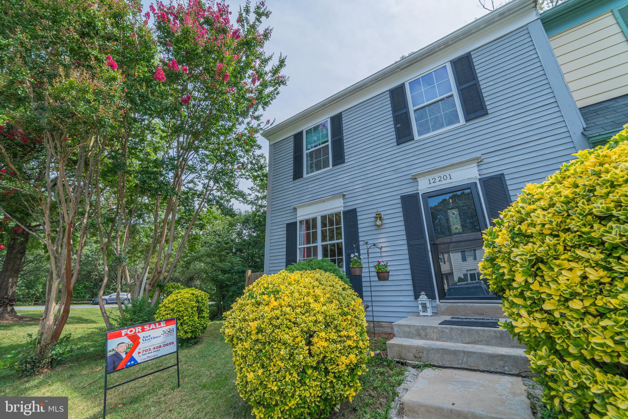 LAKE RIDGE - Residential