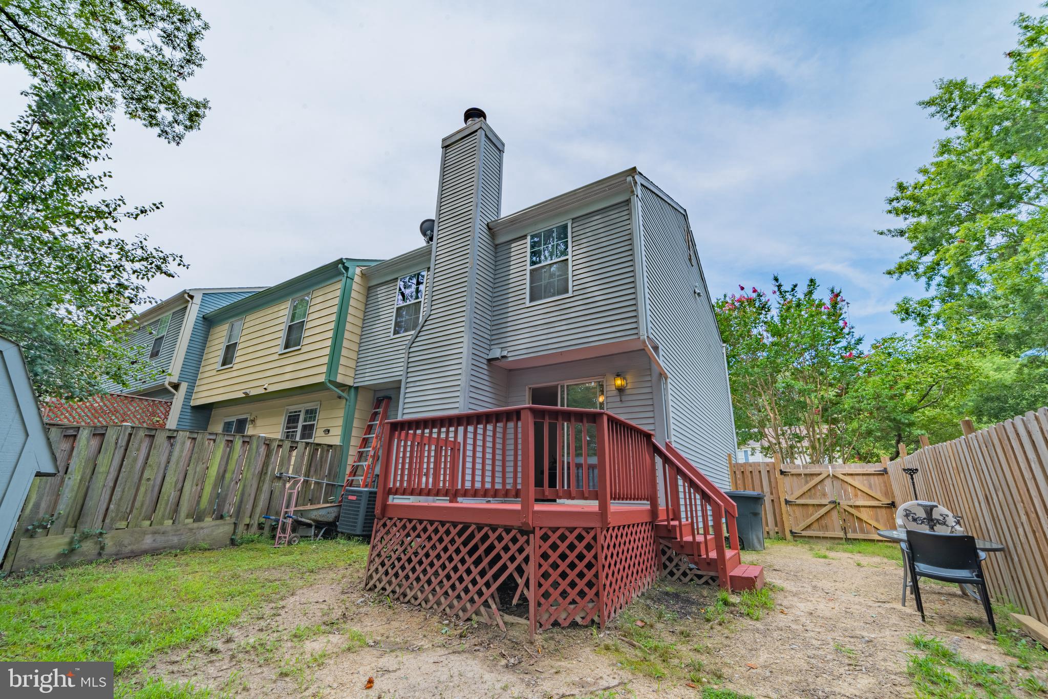 LAKE RIDGE - Residential