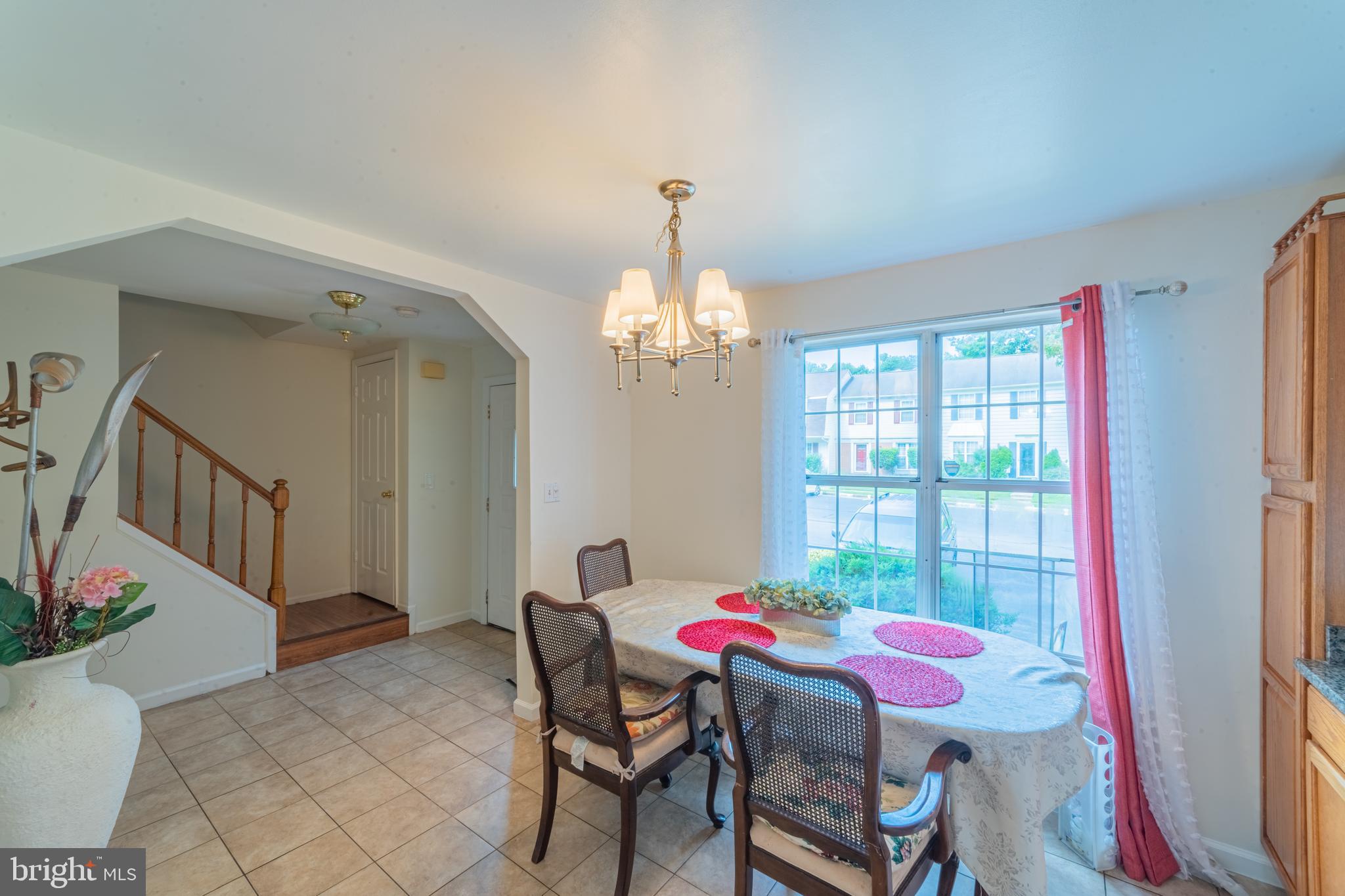 LAKE RIDGE - Residential