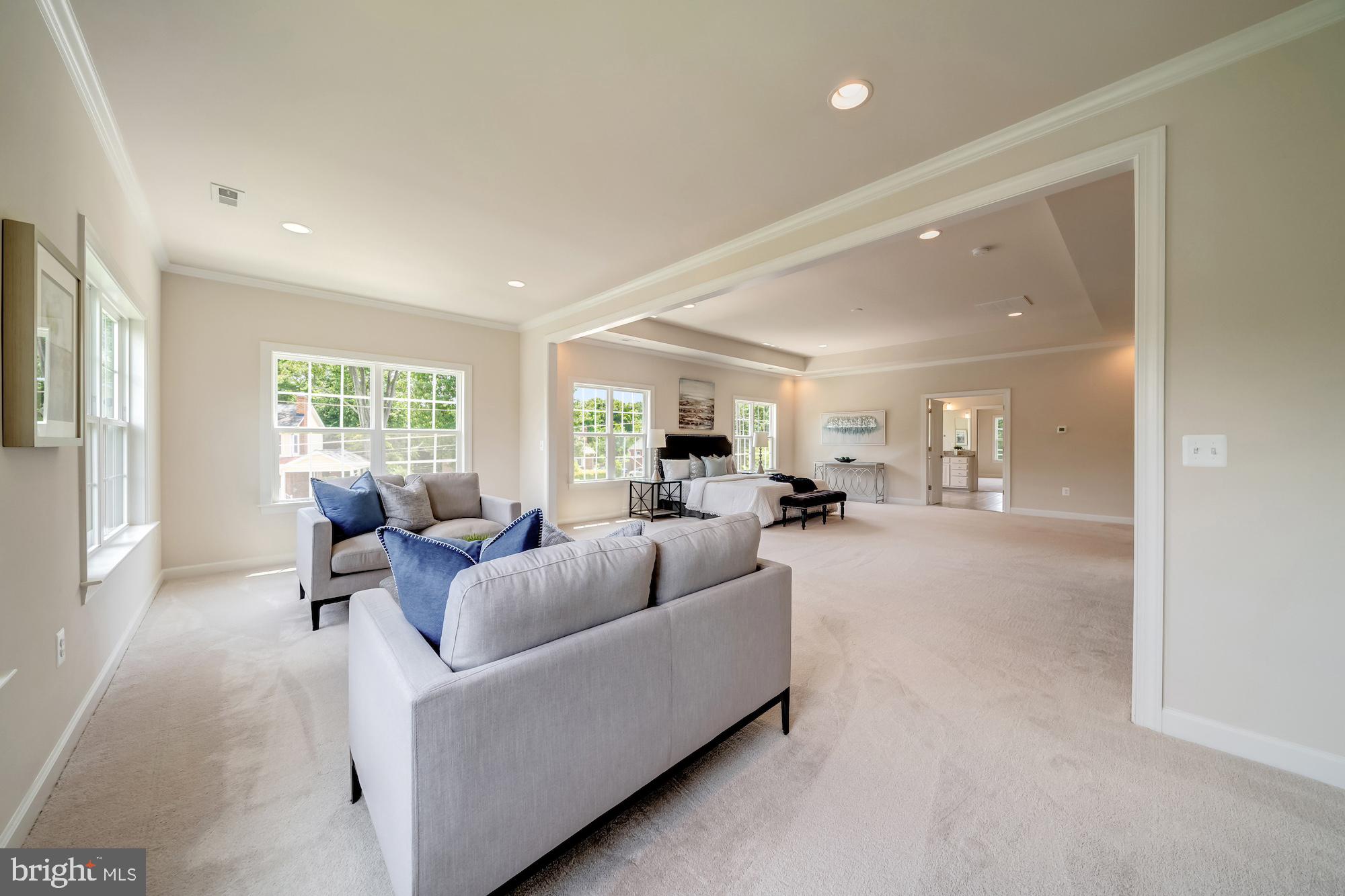 CHURCHILL - Residential