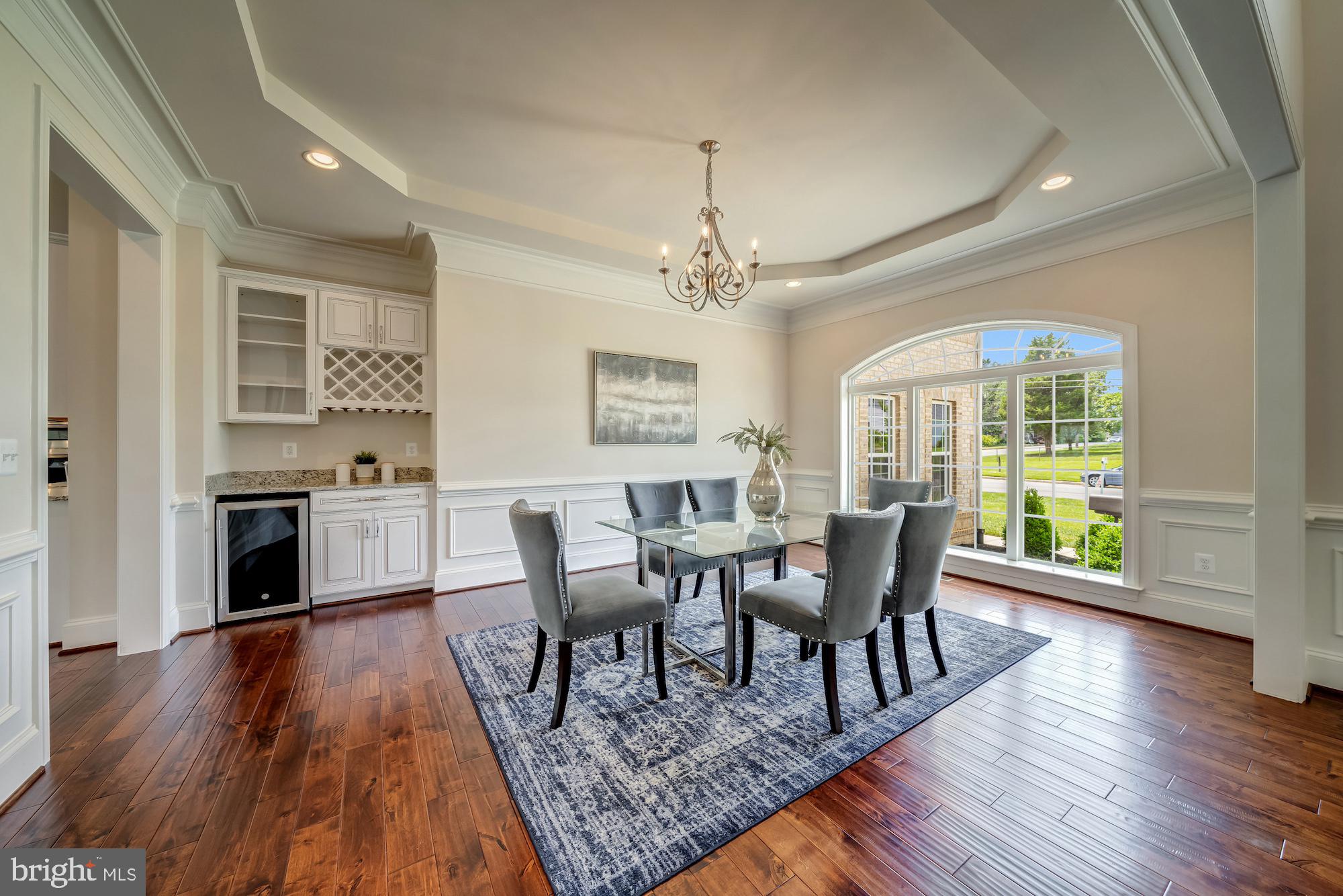 CHURCHILL - Residential