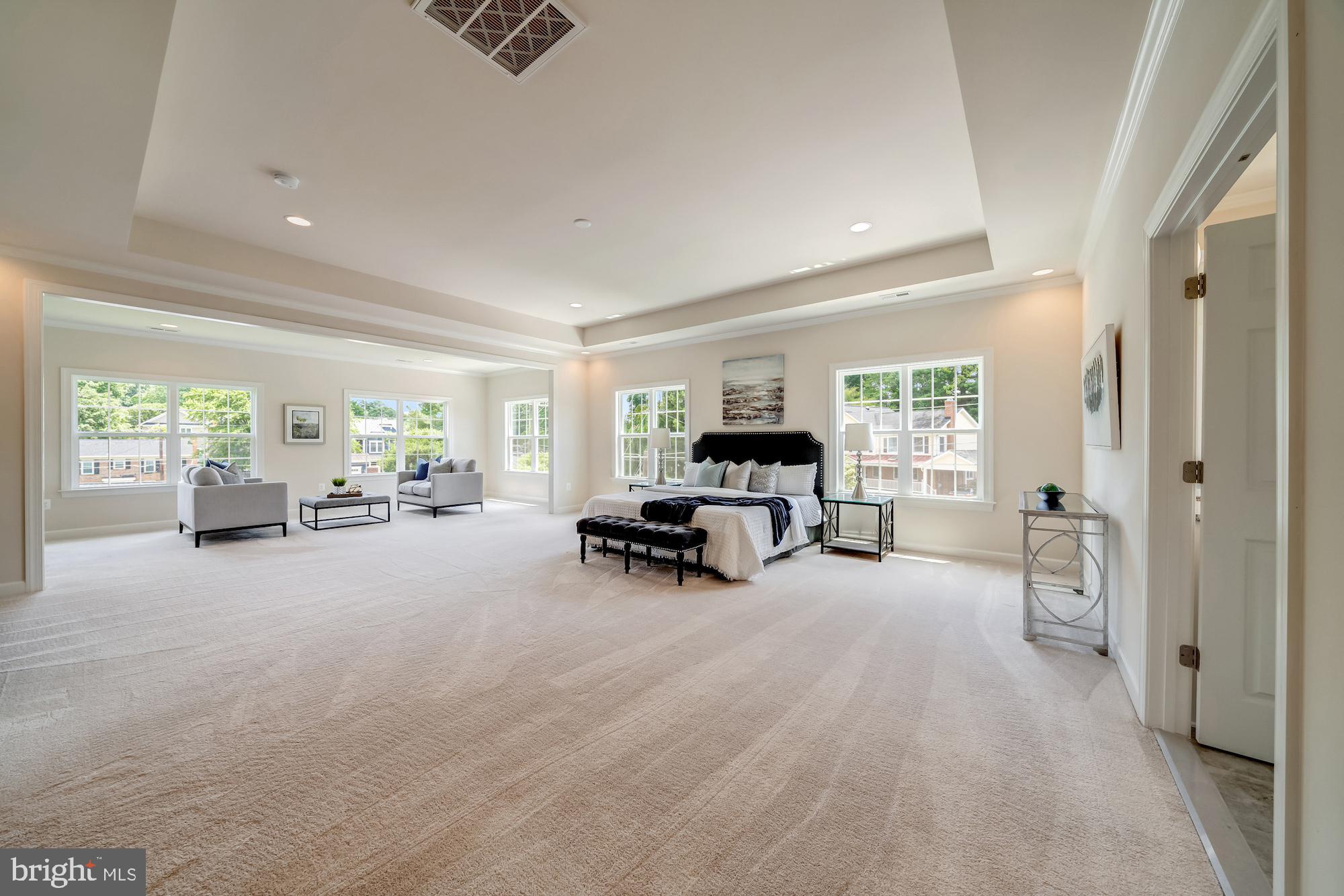 CHURCHILL - Residential